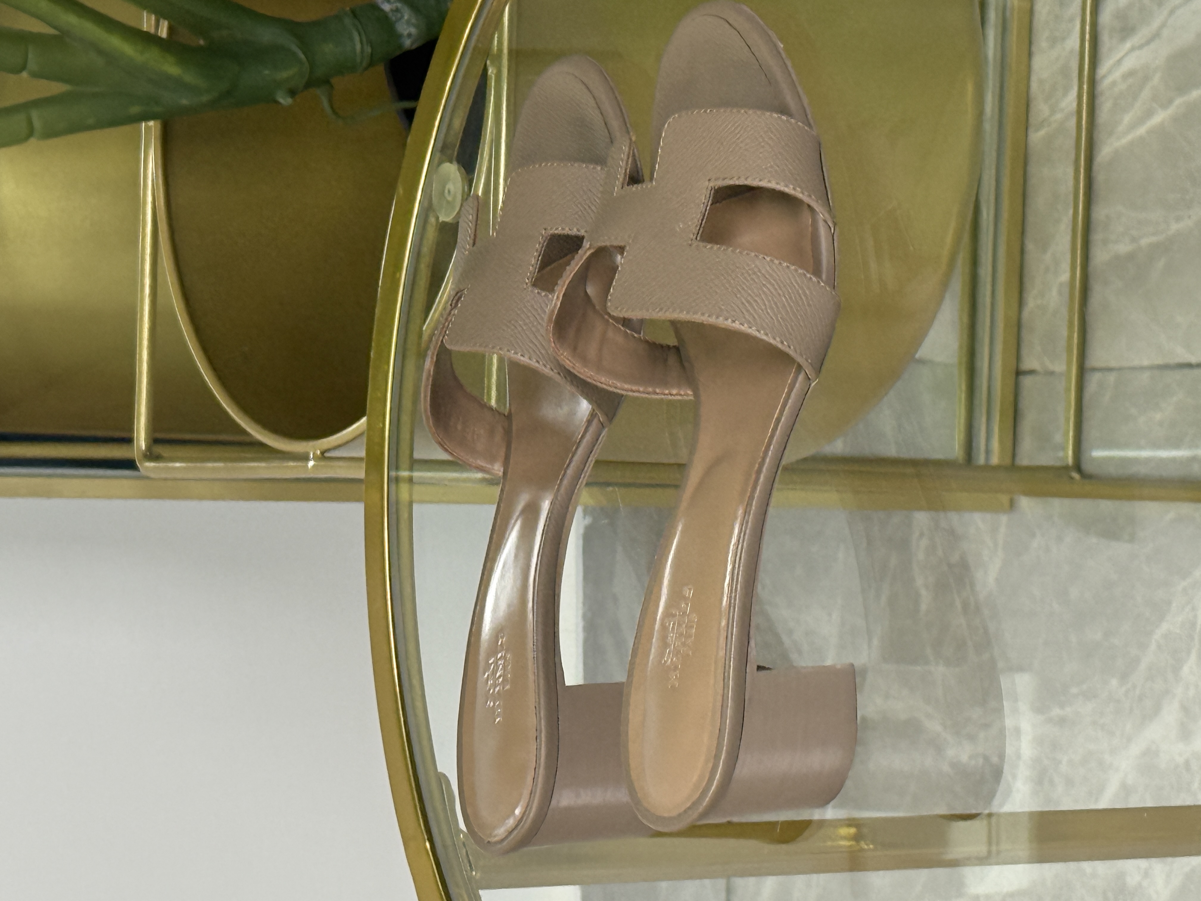 Hermès Oasis Sandals talla 39 (8.5)