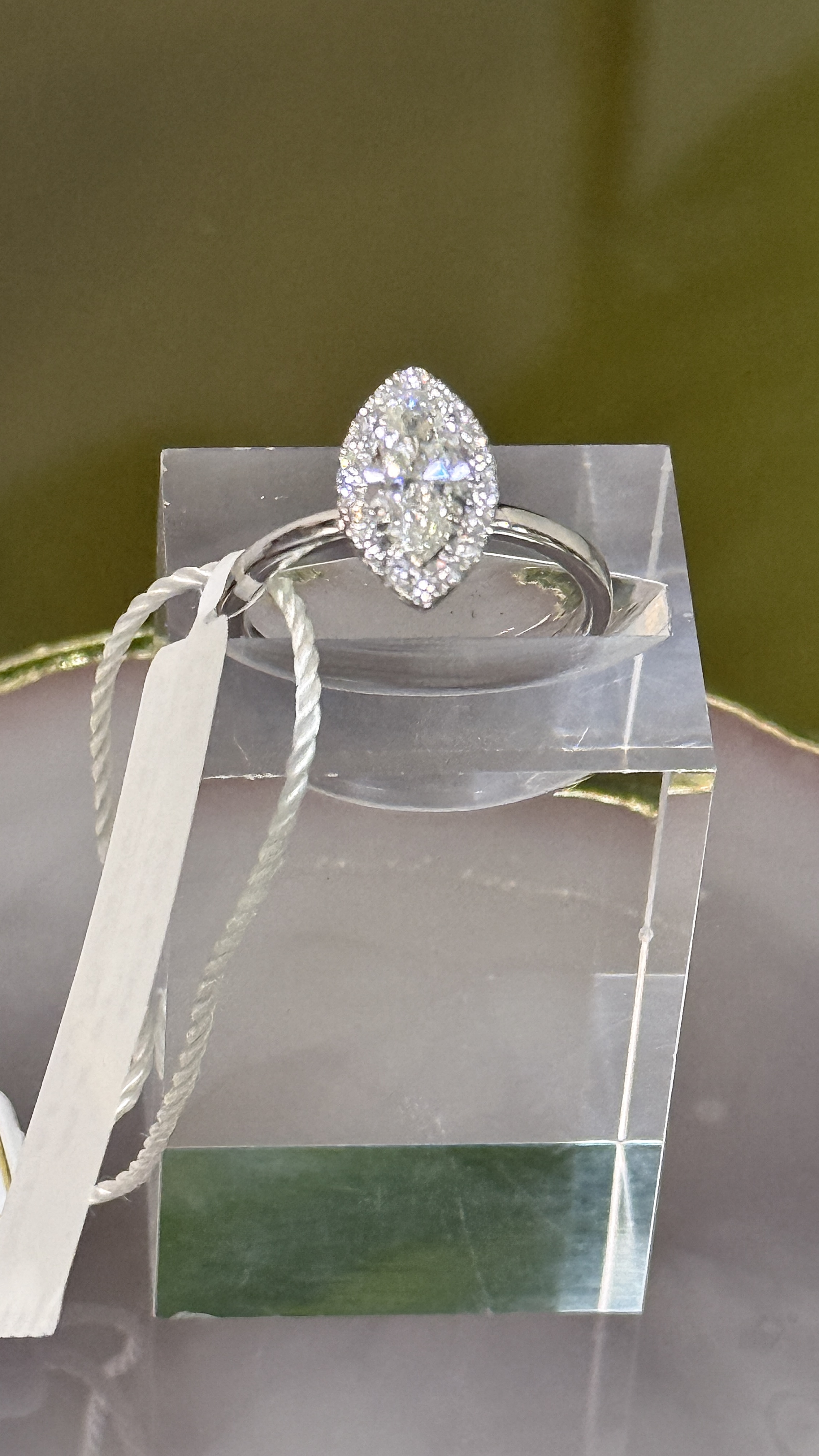 Anillo Lab Grown Diamond 1ct talla  6 Oro blanco 14K