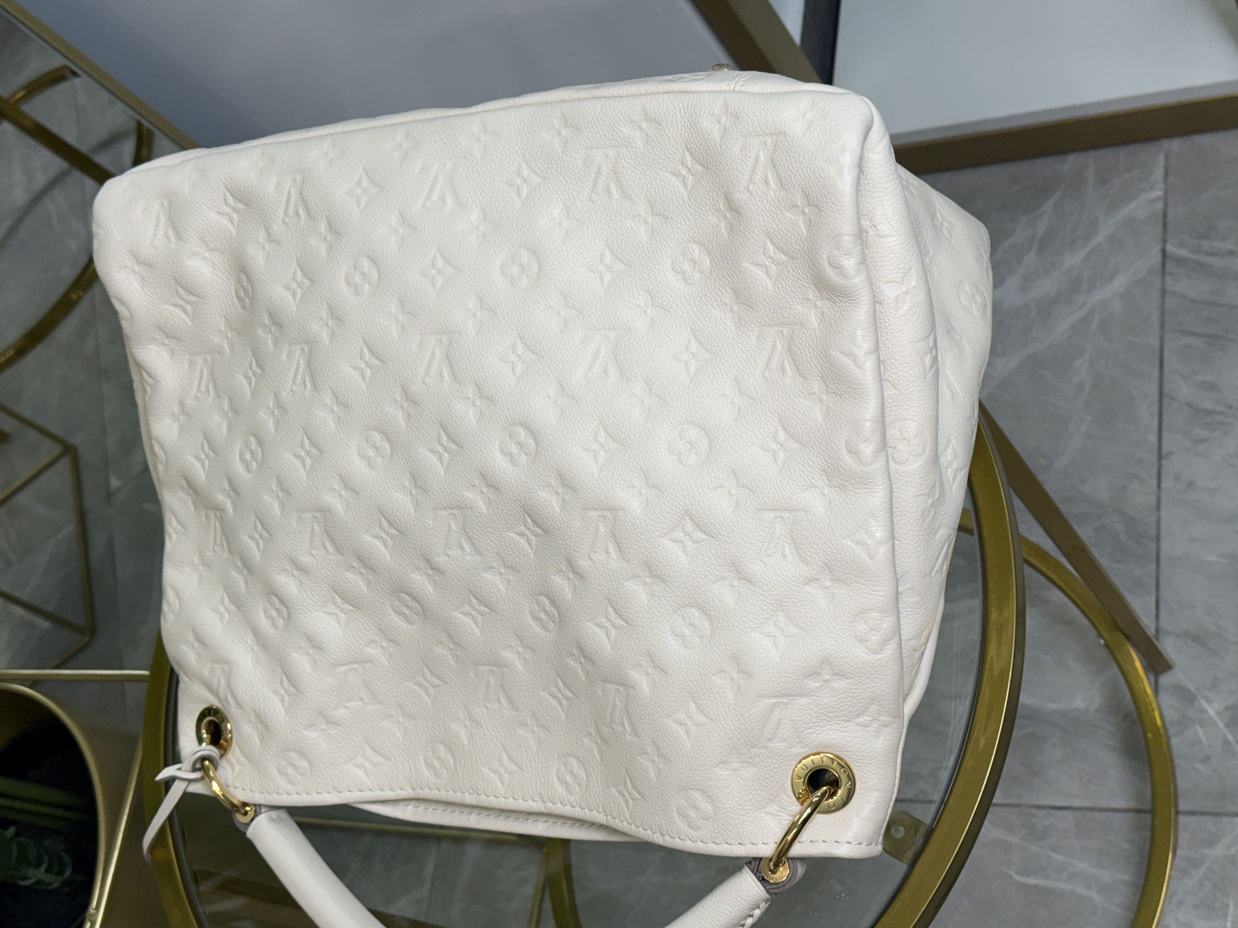 Louis Vuitton Artsy