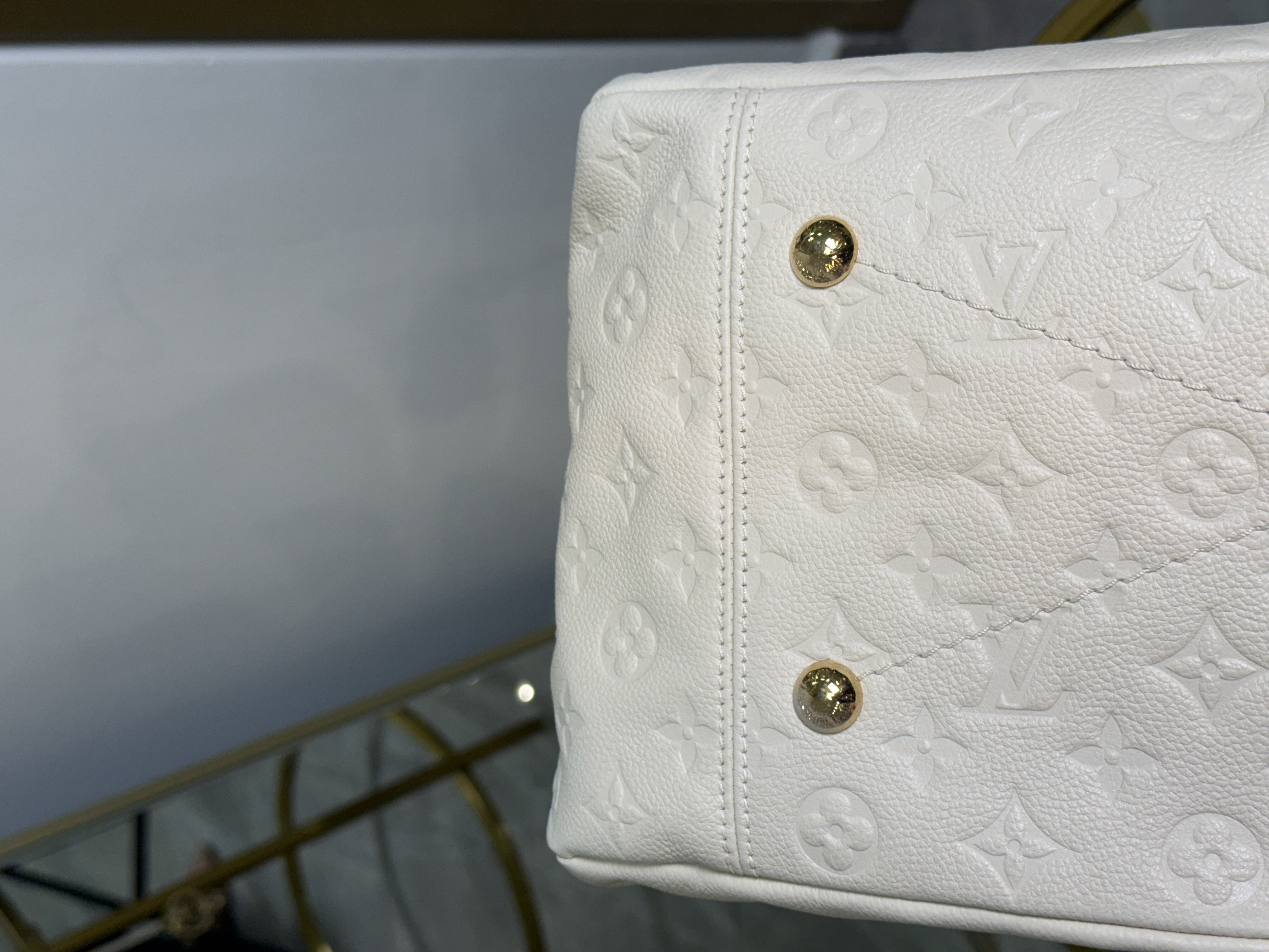 Louis Vuitton Artsy