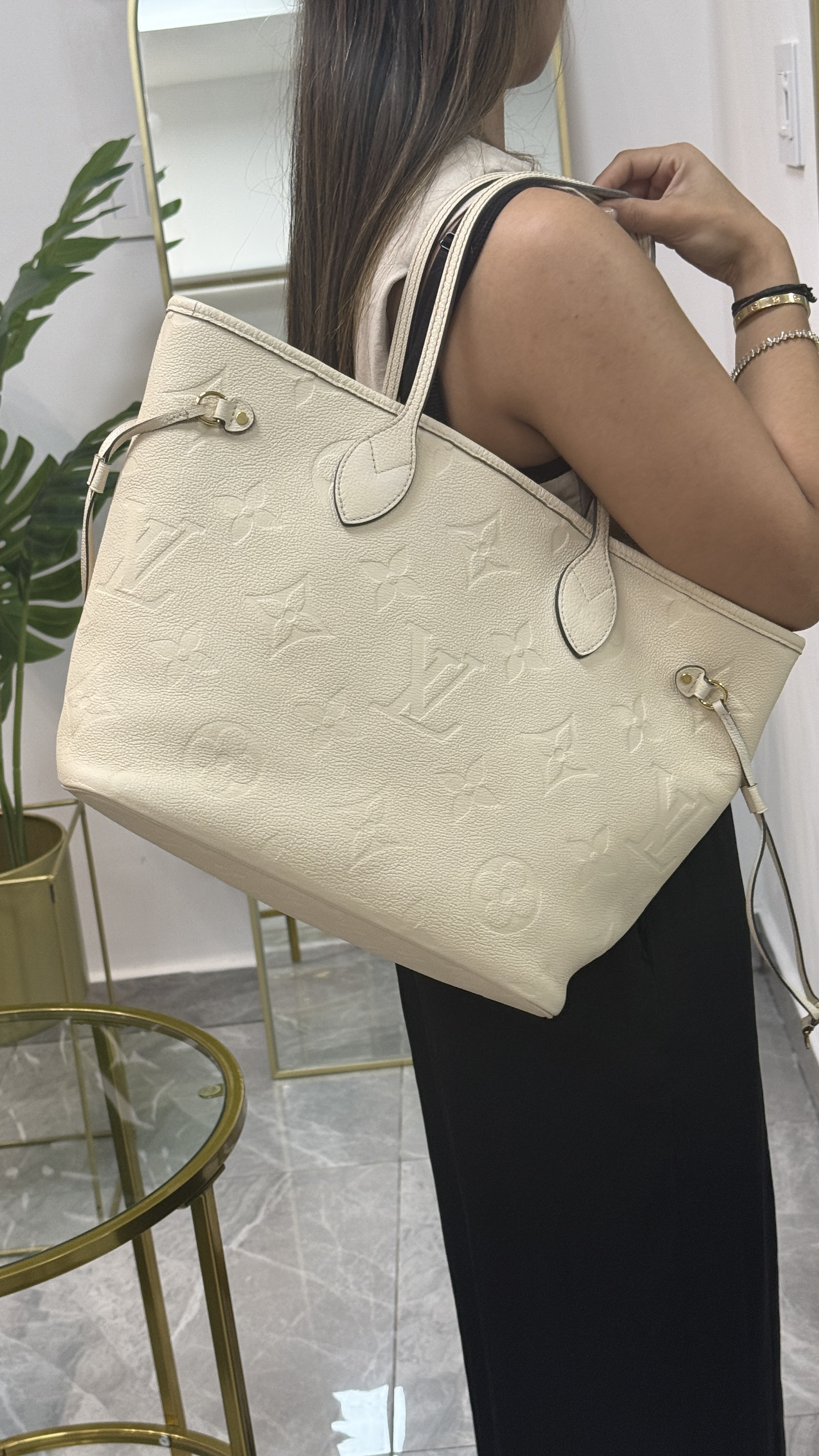 Louis Vuitton Neverfull MM Empreinte Crema