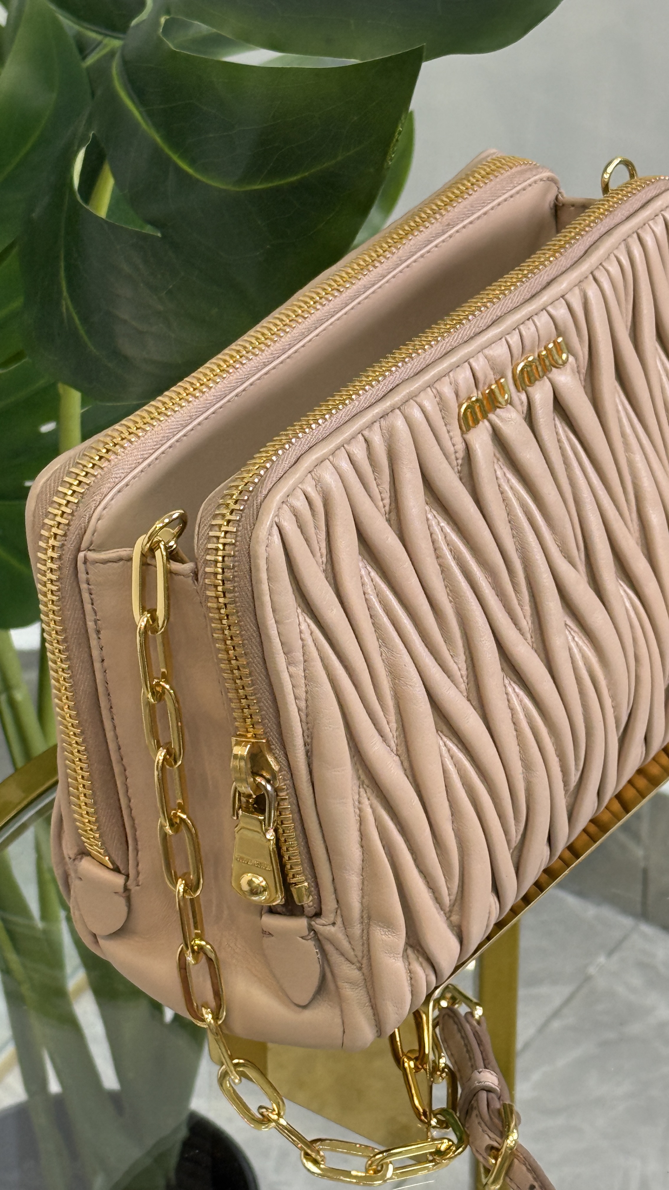 MIU MIU Crossbody 