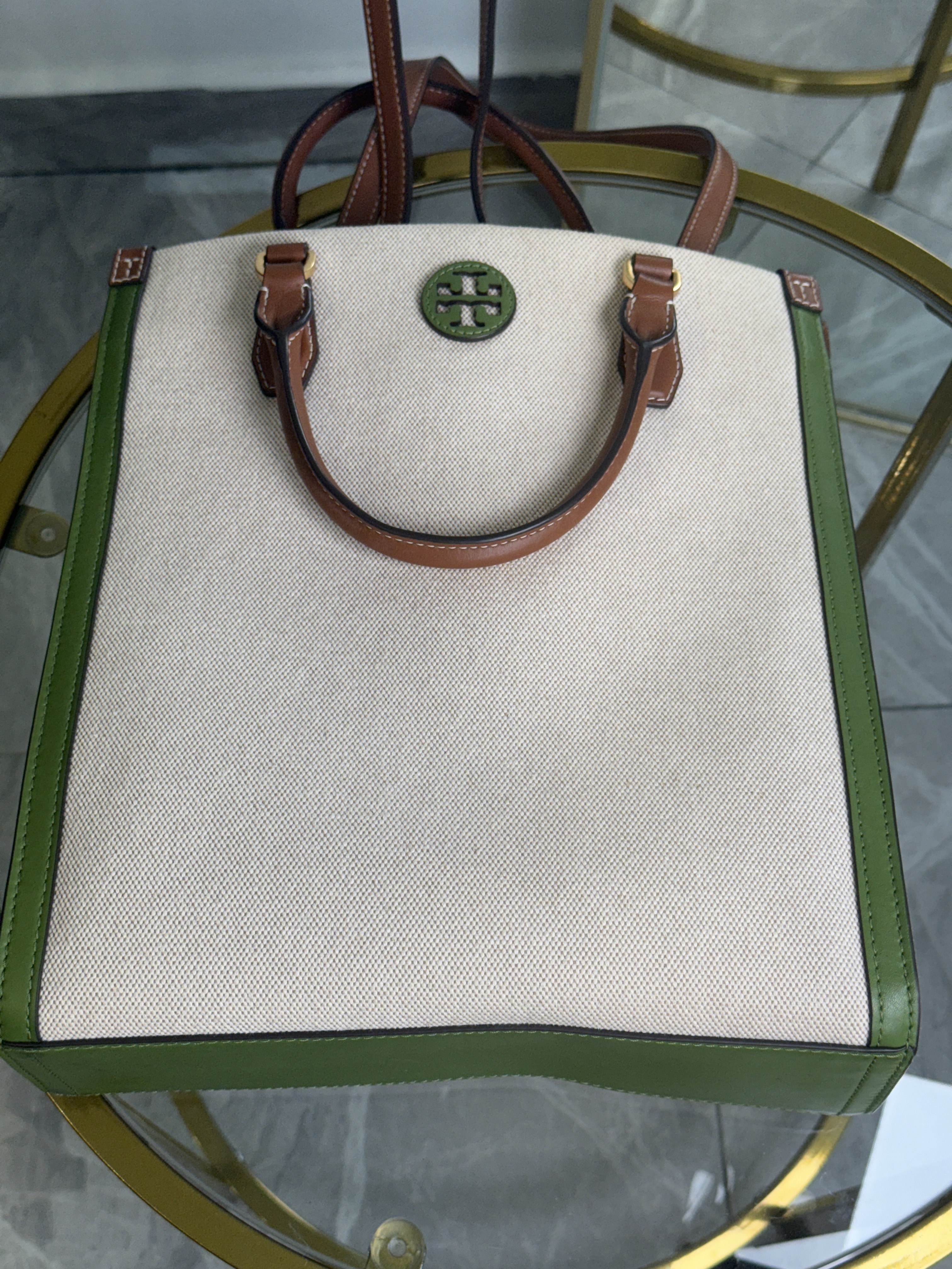 Tory Burch Tote sin uso