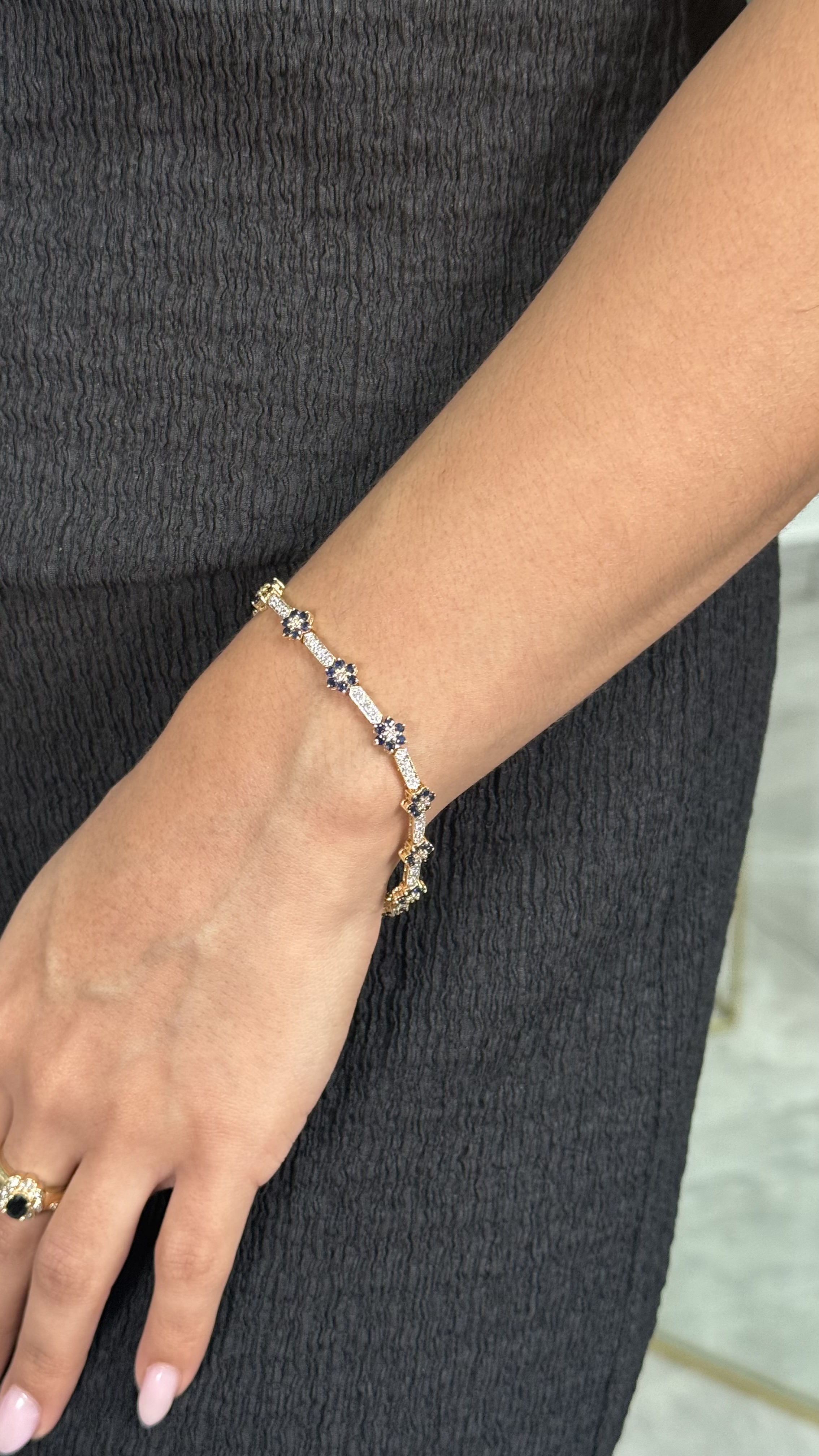 Pulsera Oros 14kt, zafiros y diamantes