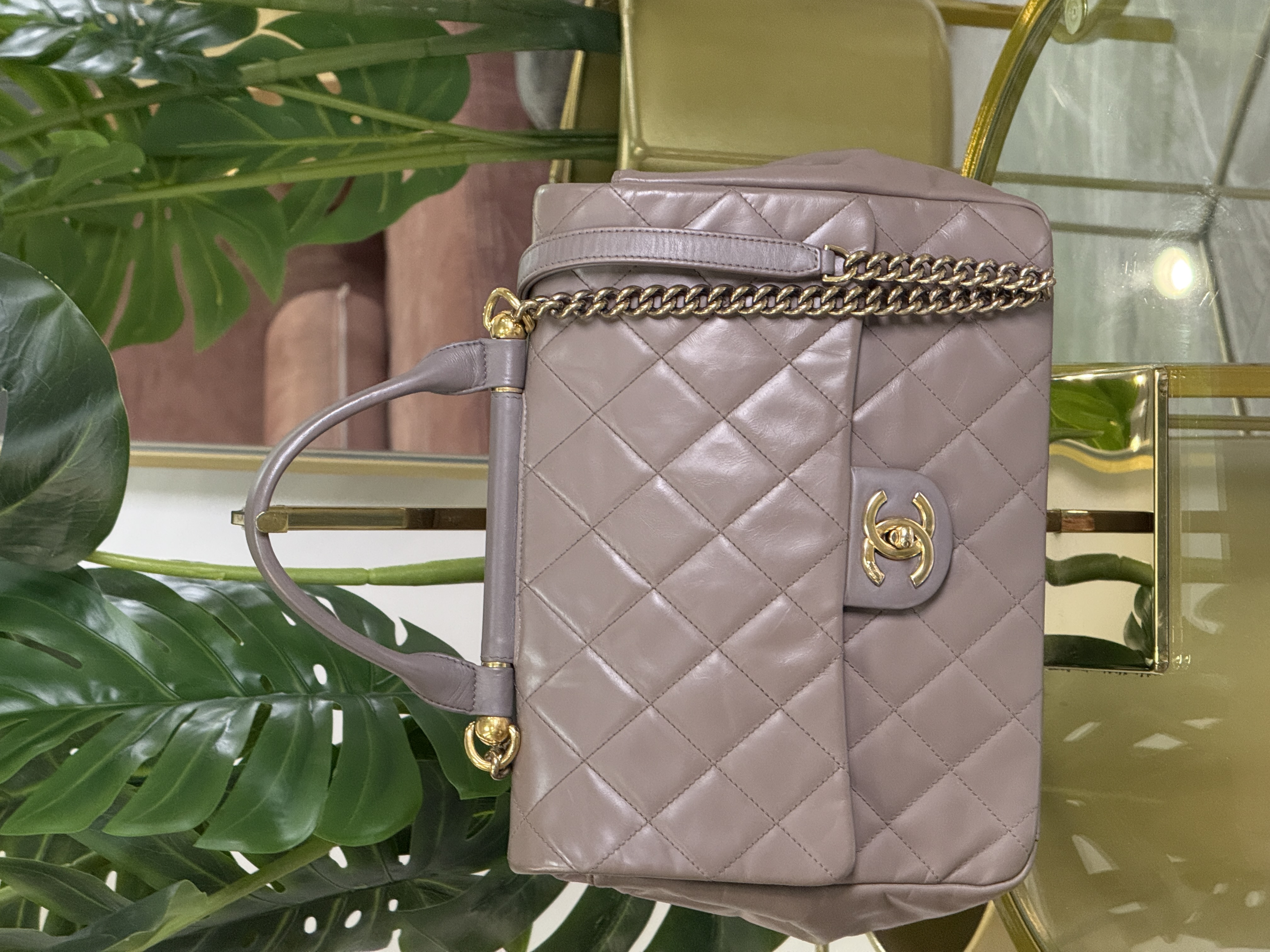 Chanel Asa Corta / Crossbody Taupe