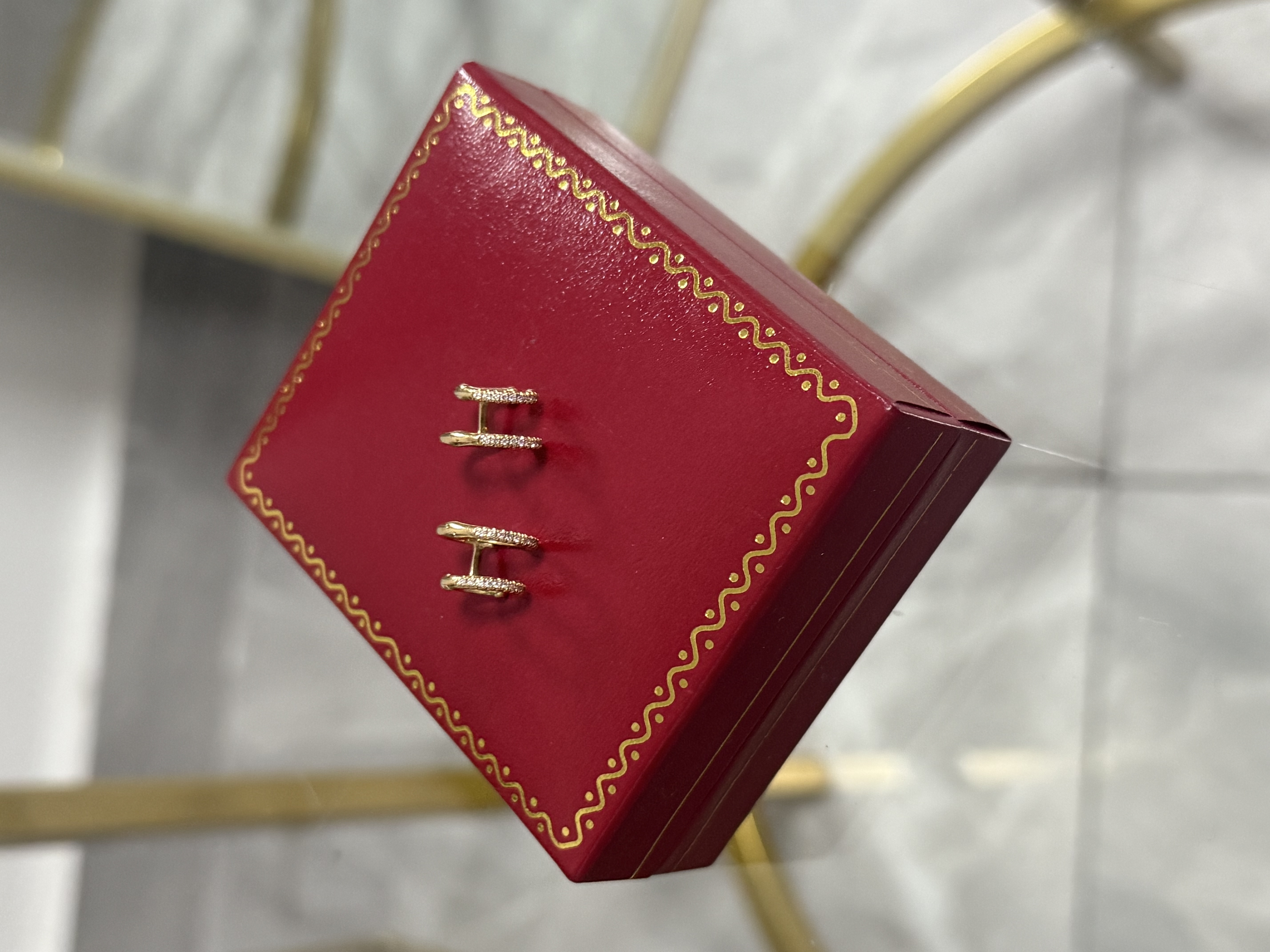 Argollas Piercing Look Oro 14kt con Diamantes 