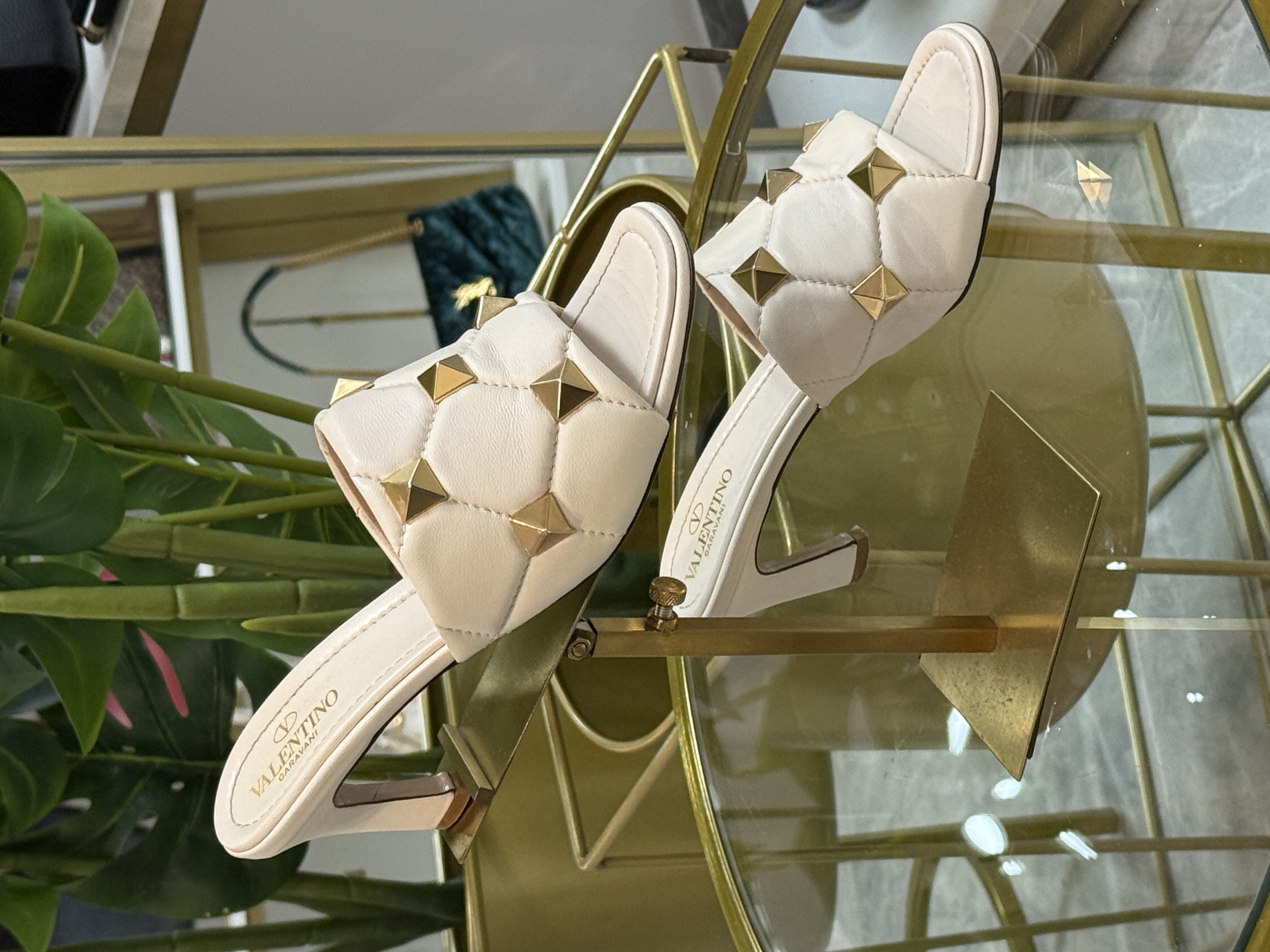 Valentino Sandals 38.5 (8)
