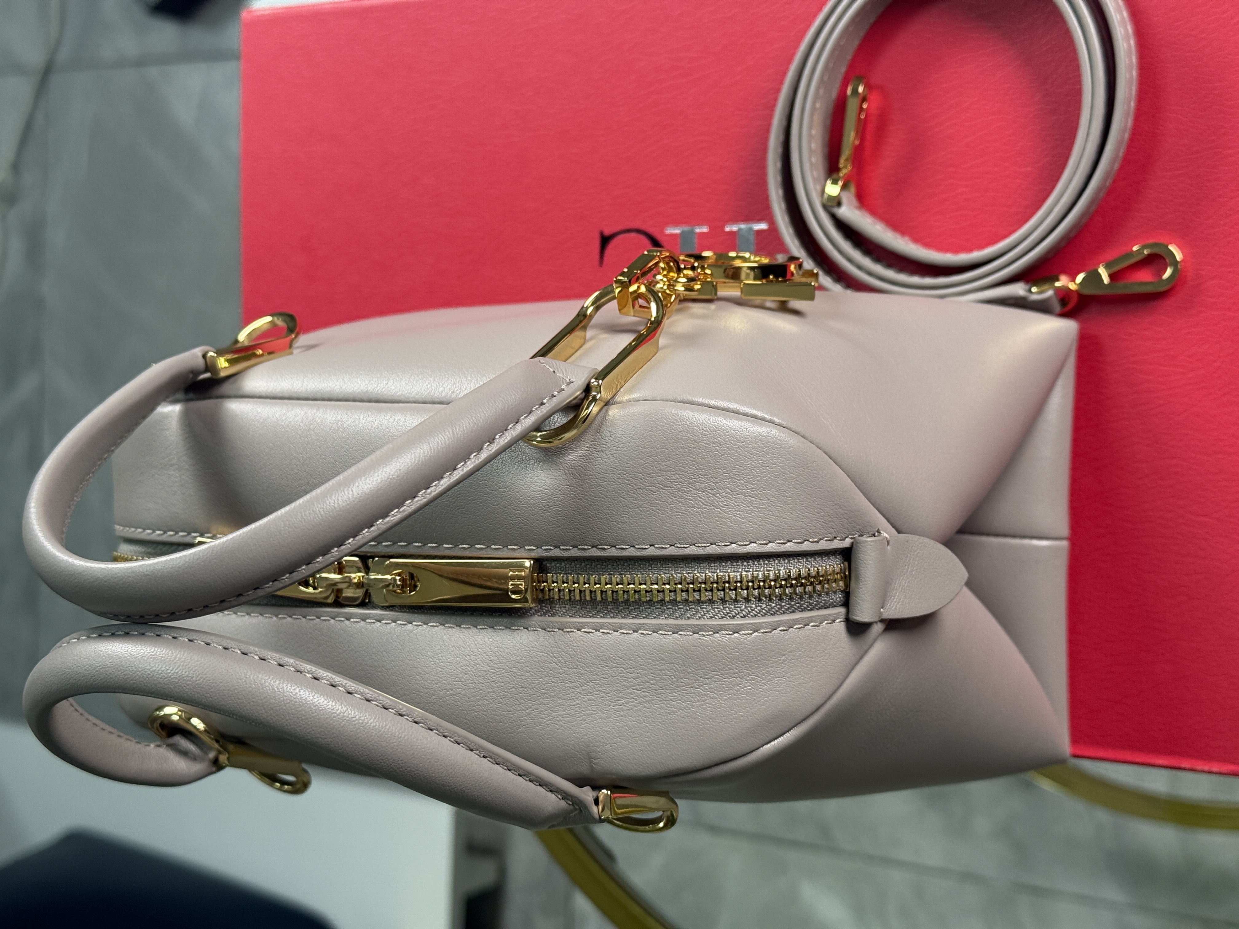 Carolina Herrera Sin Uso