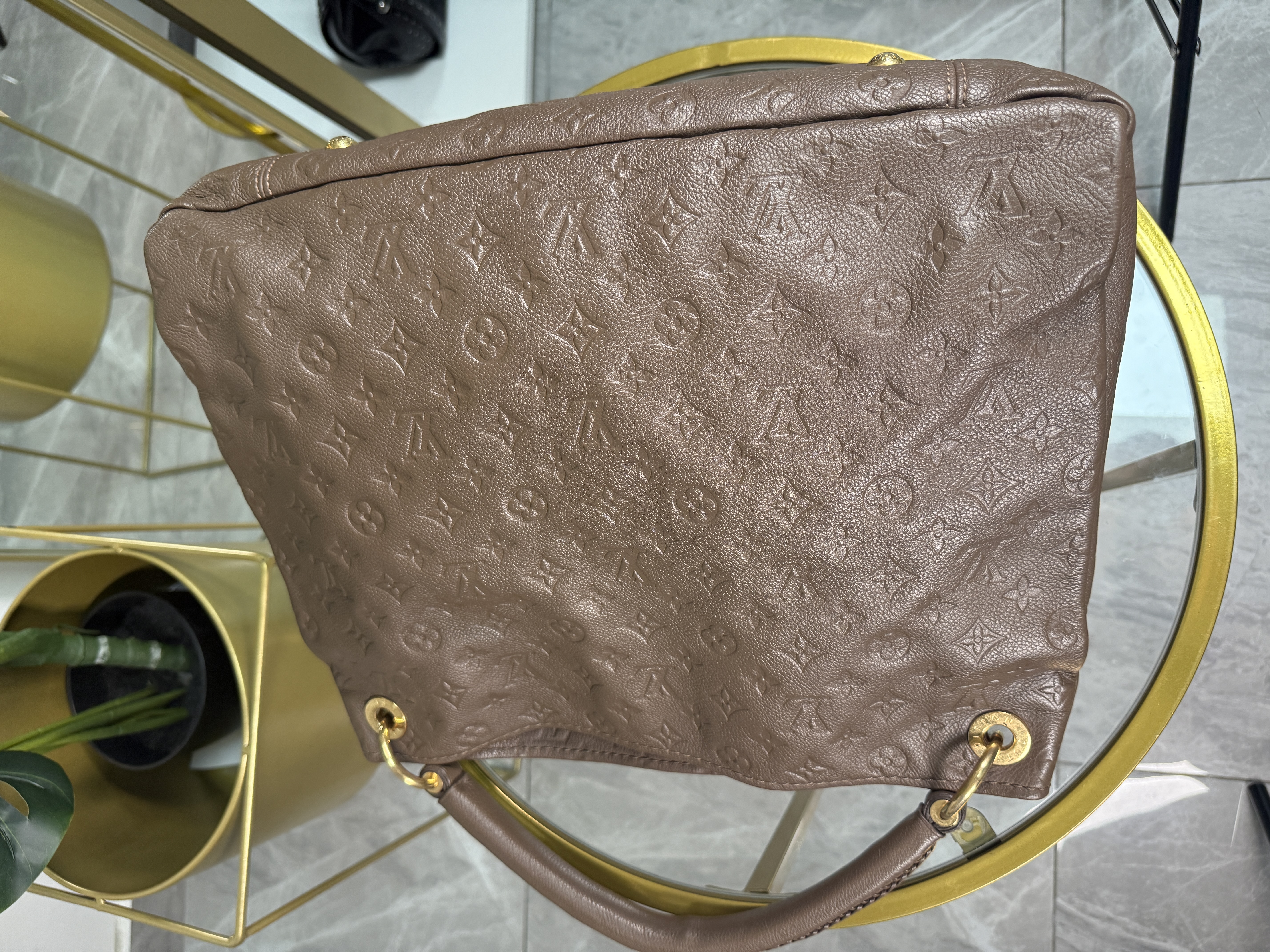 Louis Vuitton Artsy GM Marrón 