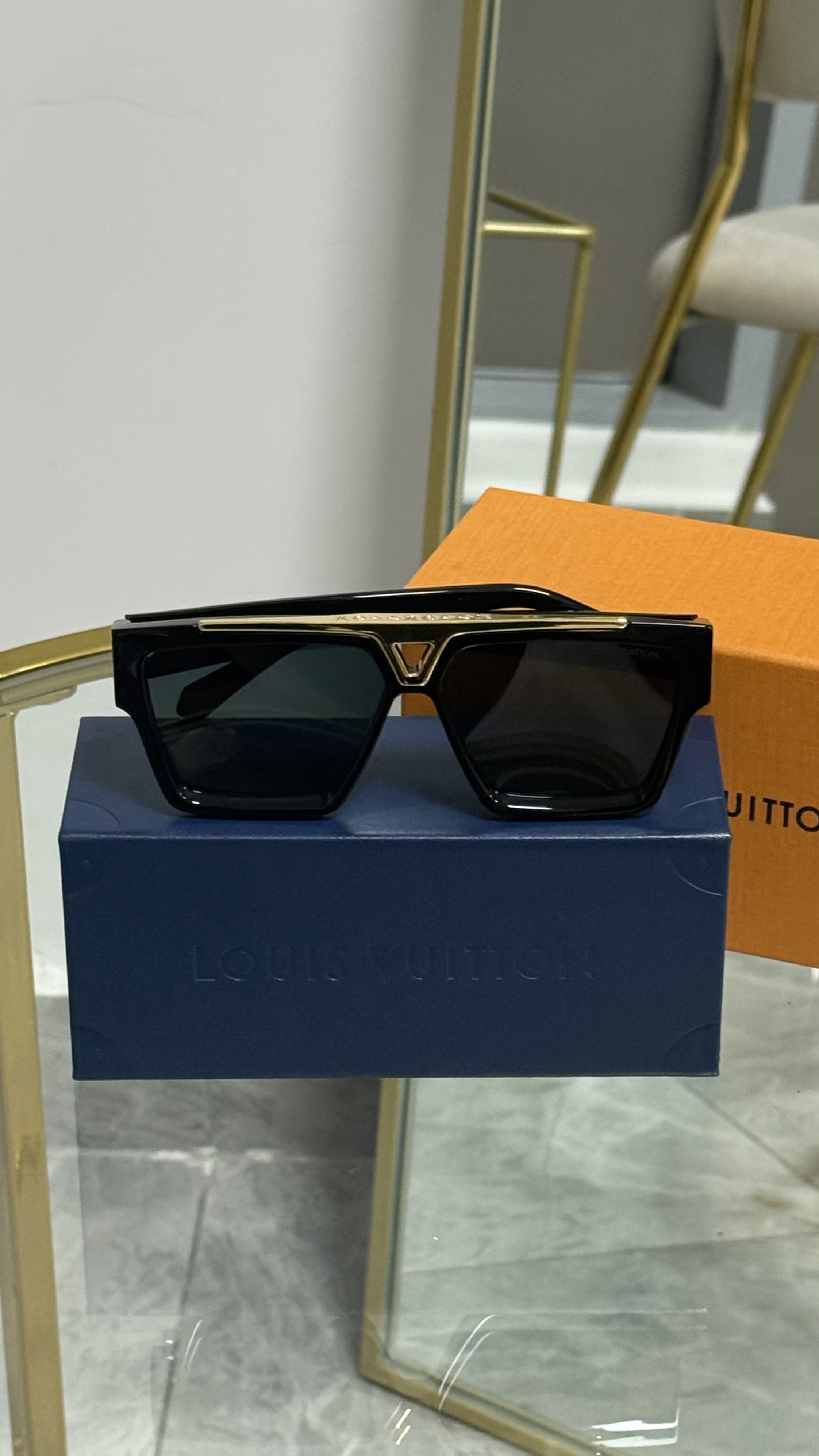 Louis Vuitton Sunglasses Unisex