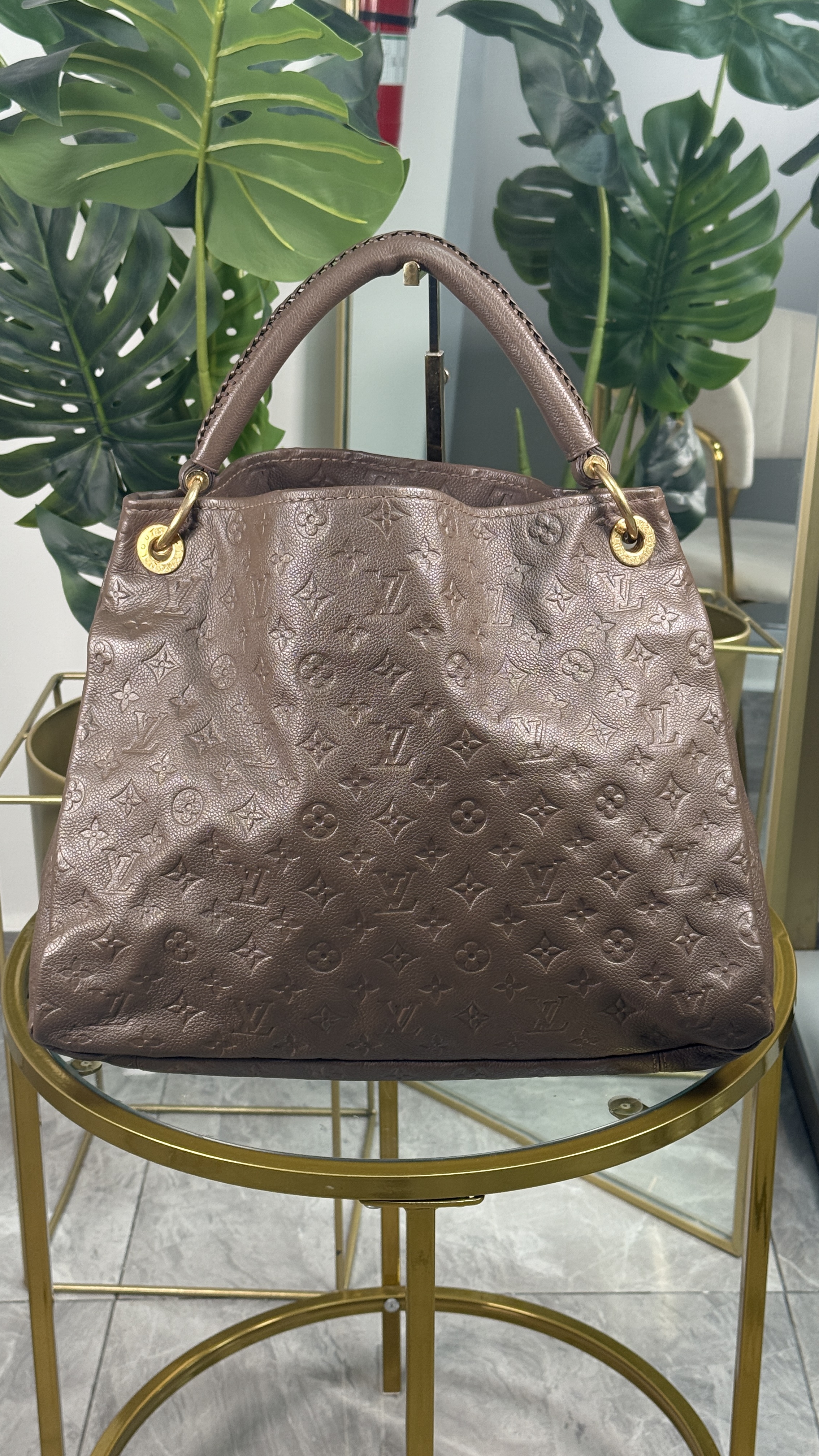 Louis Vuitton Artsy GM Marrón 