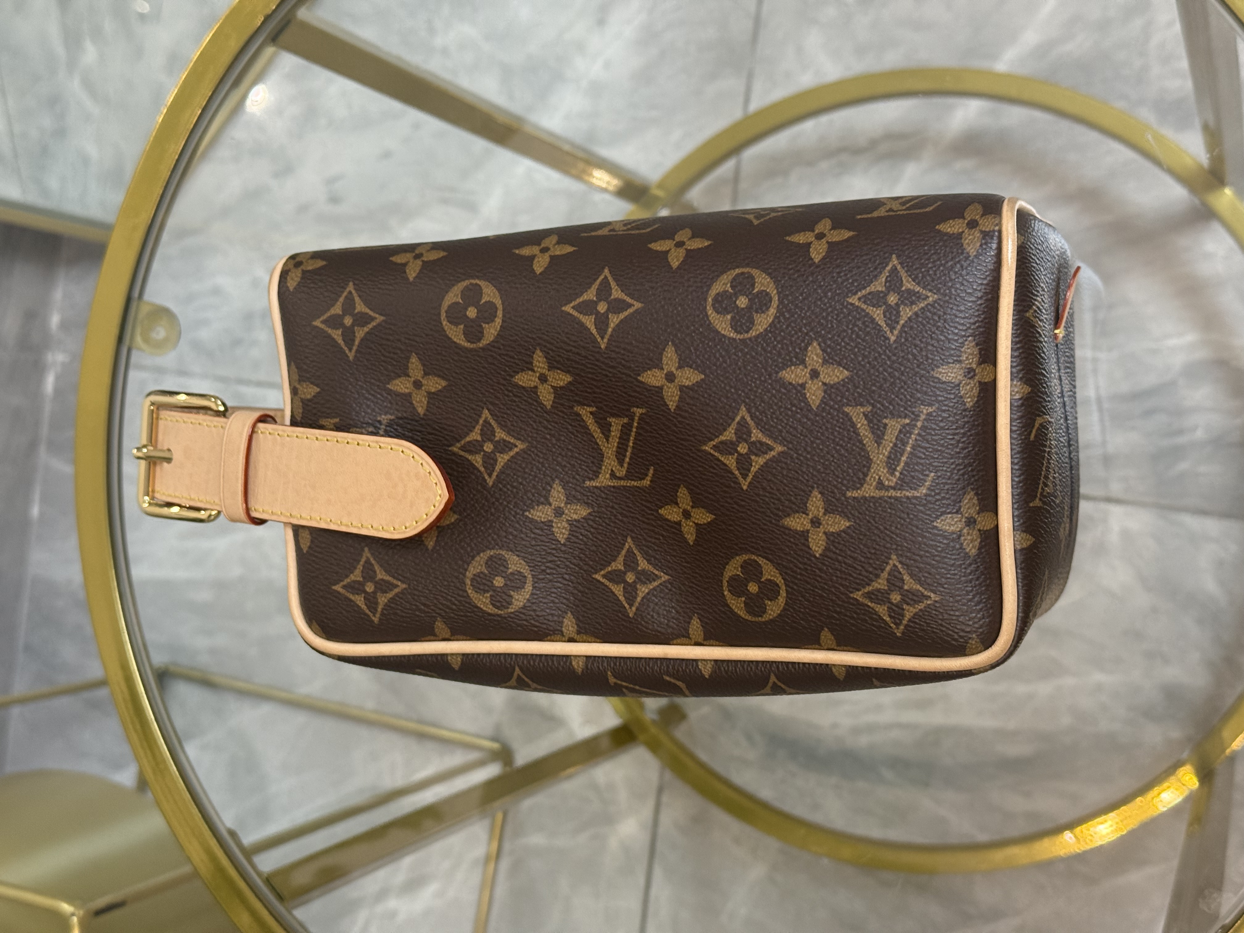 Louis Vuitton Locker