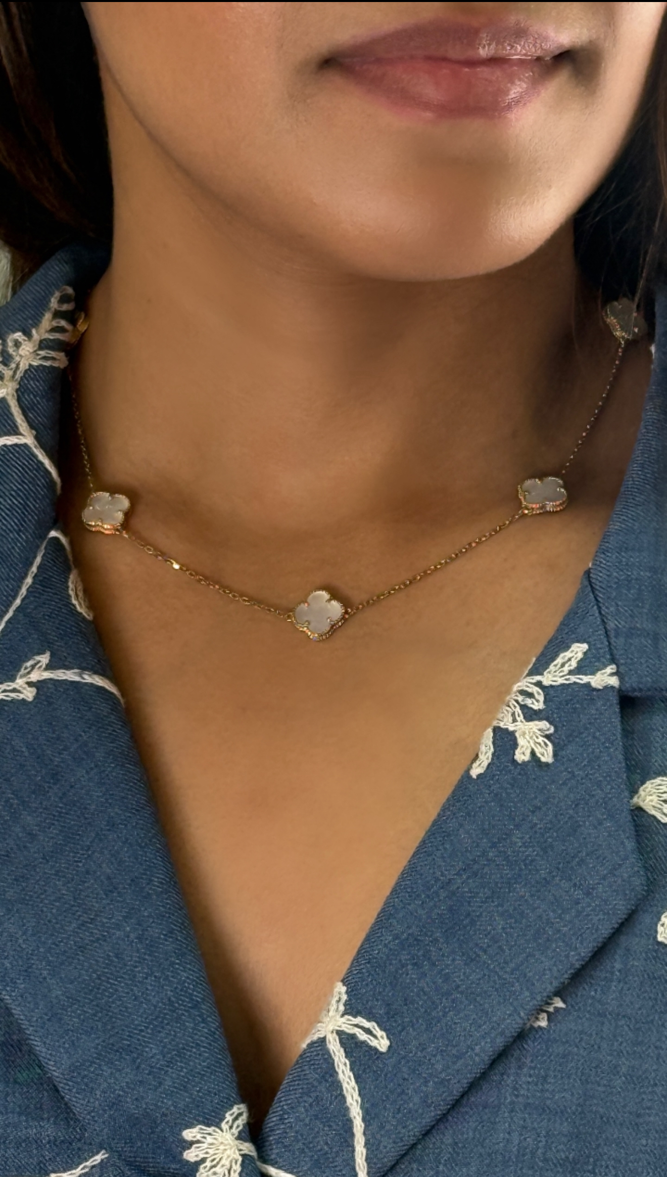 Collar Oro 10kt con Madreperla Sin Marca