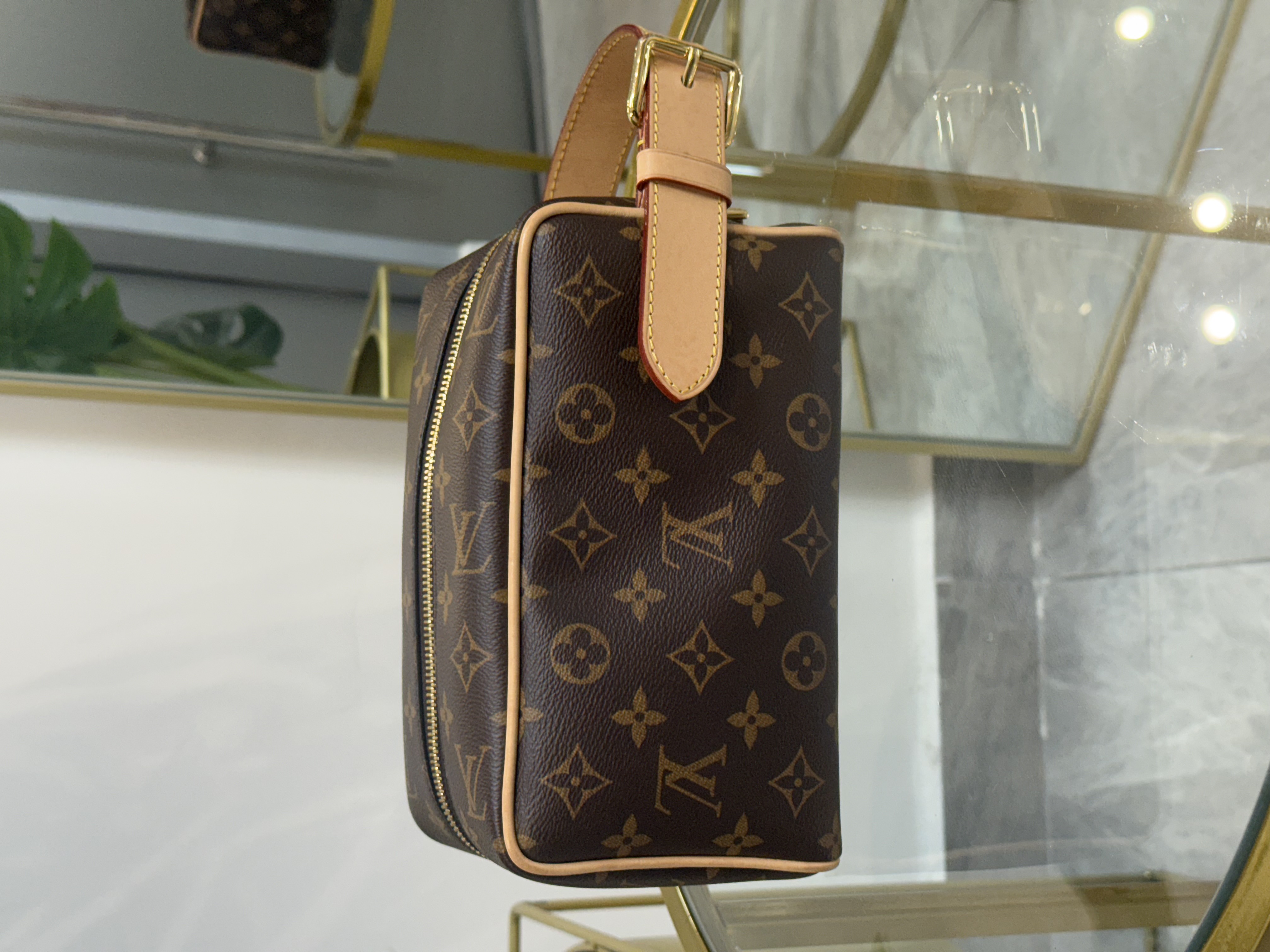 Louis Vuitton Locker