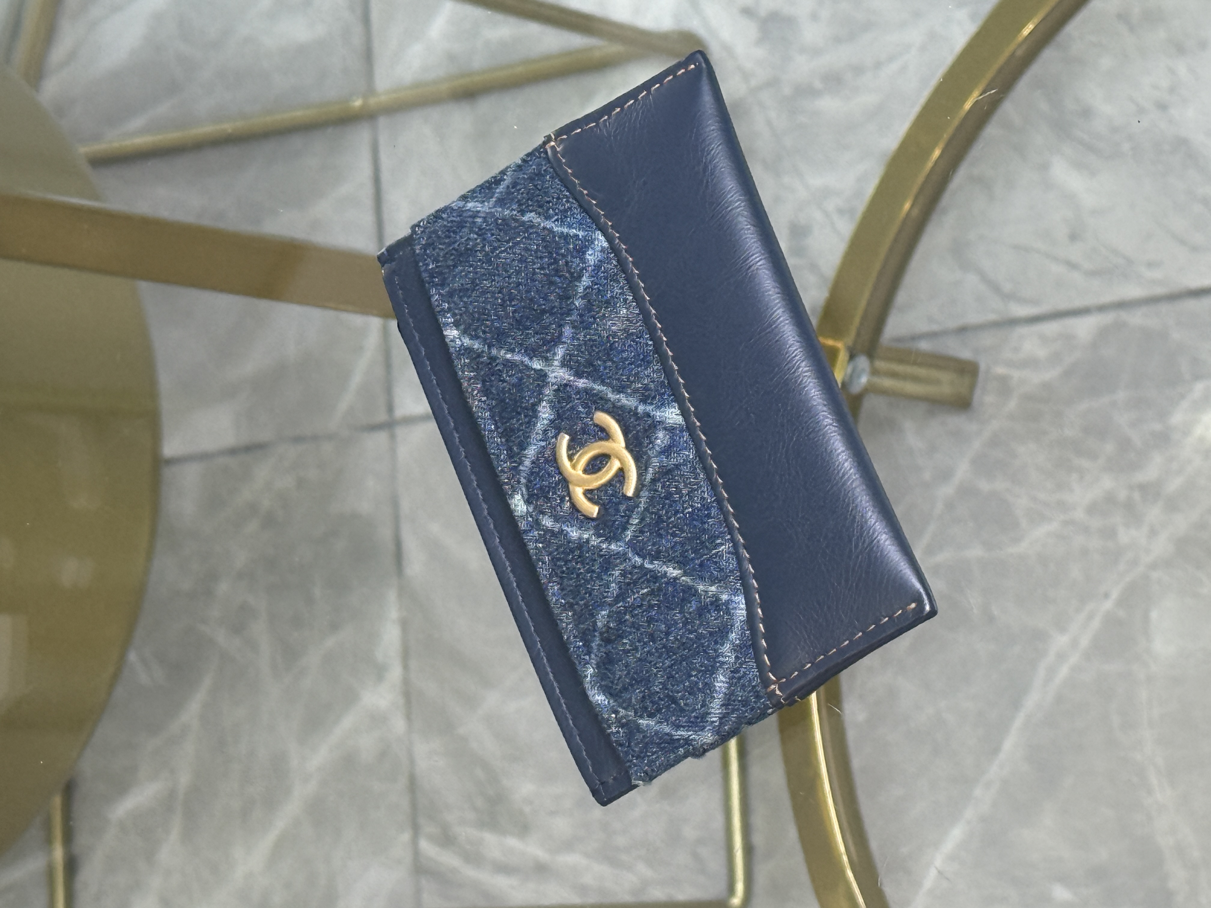 Chanel Tarjetero Denim con Piel