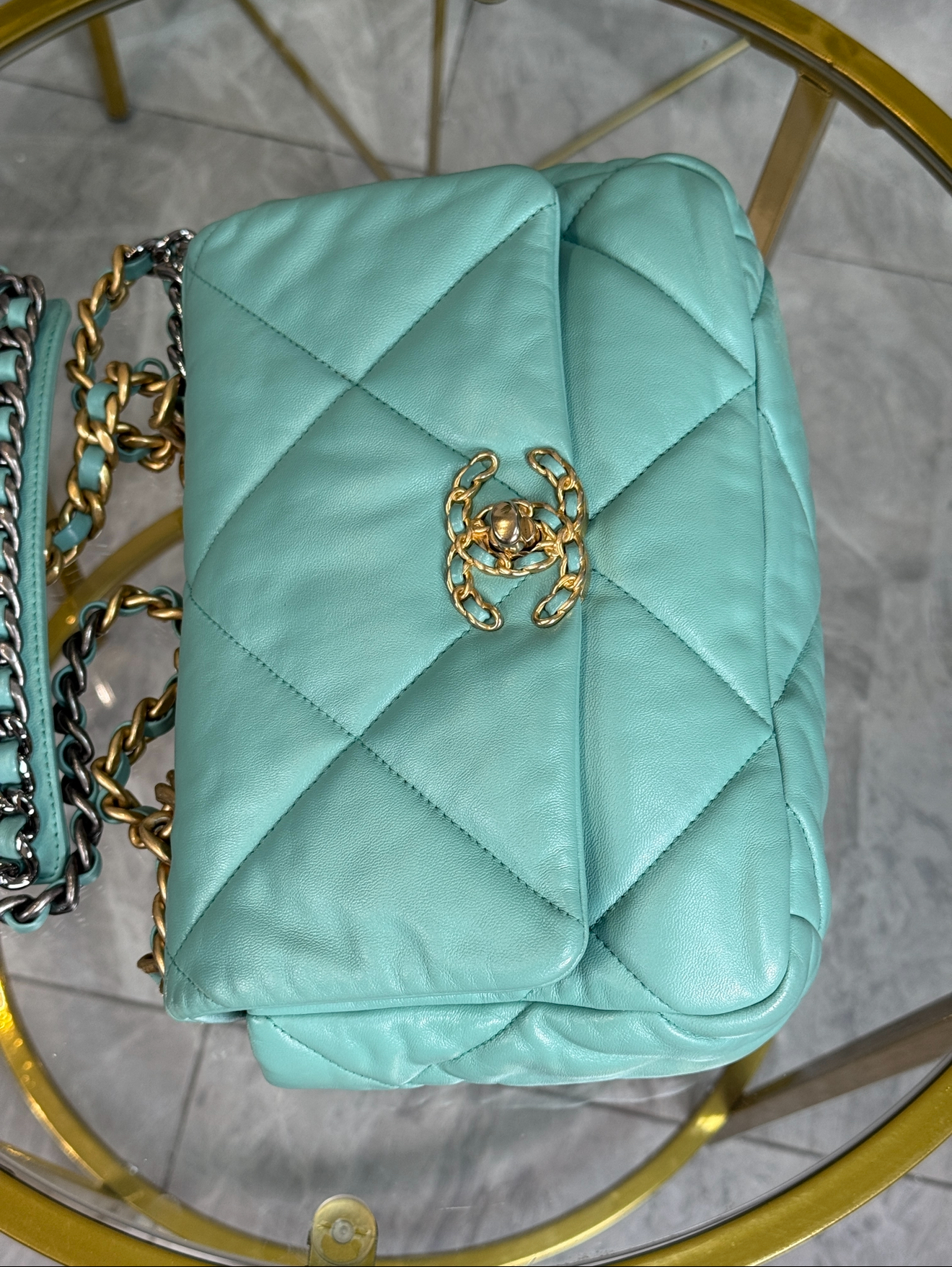 Chanel 19 Small