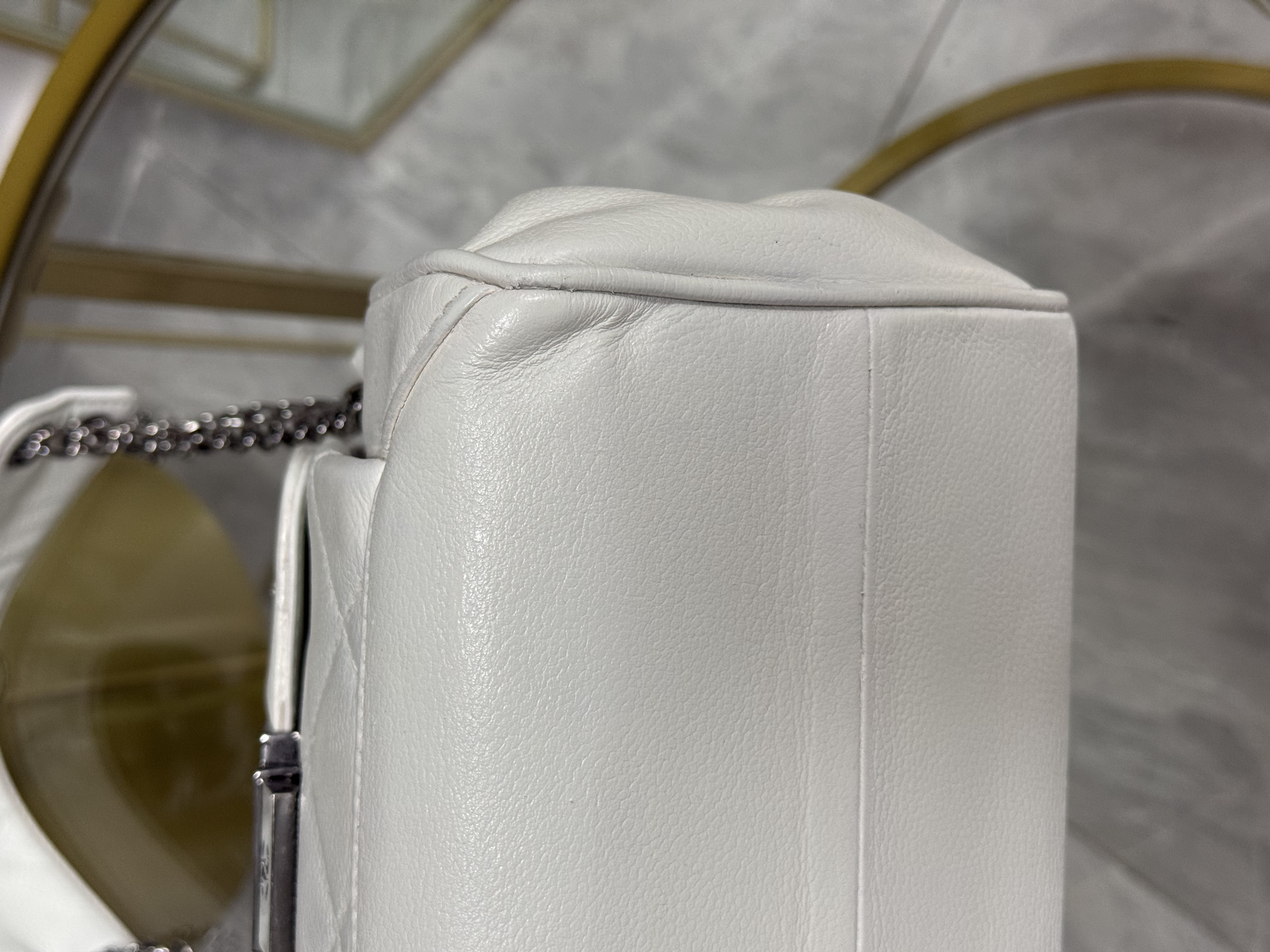 Chanel Bolso de Hombro Blanco