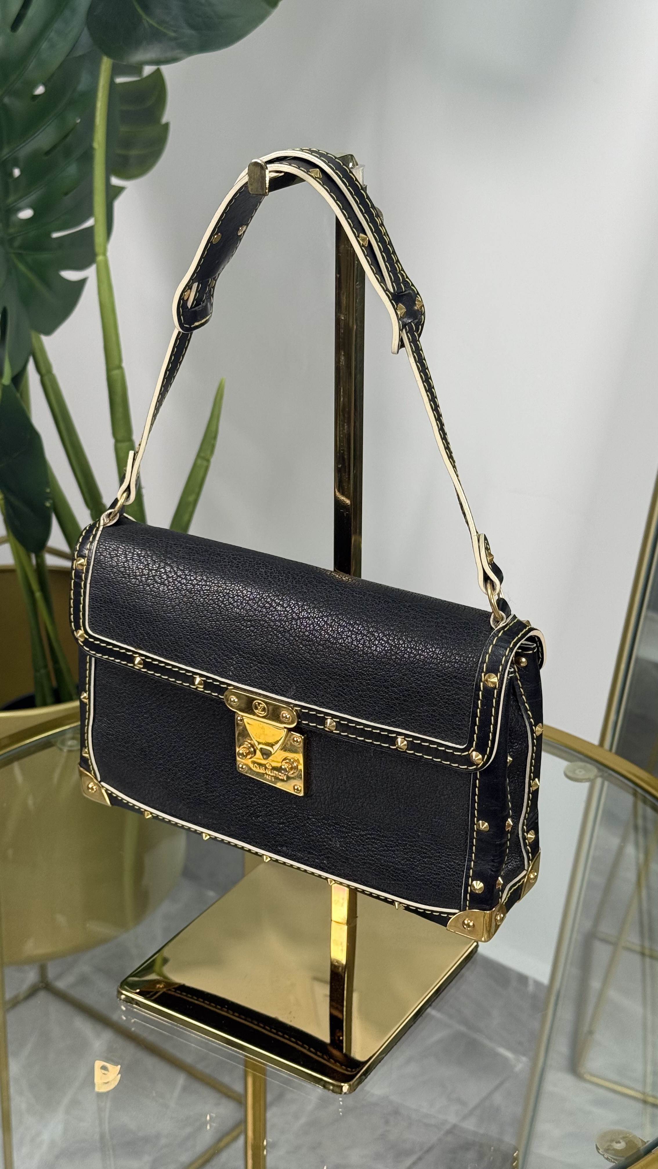 Louis Vuitton Shoulder Bag