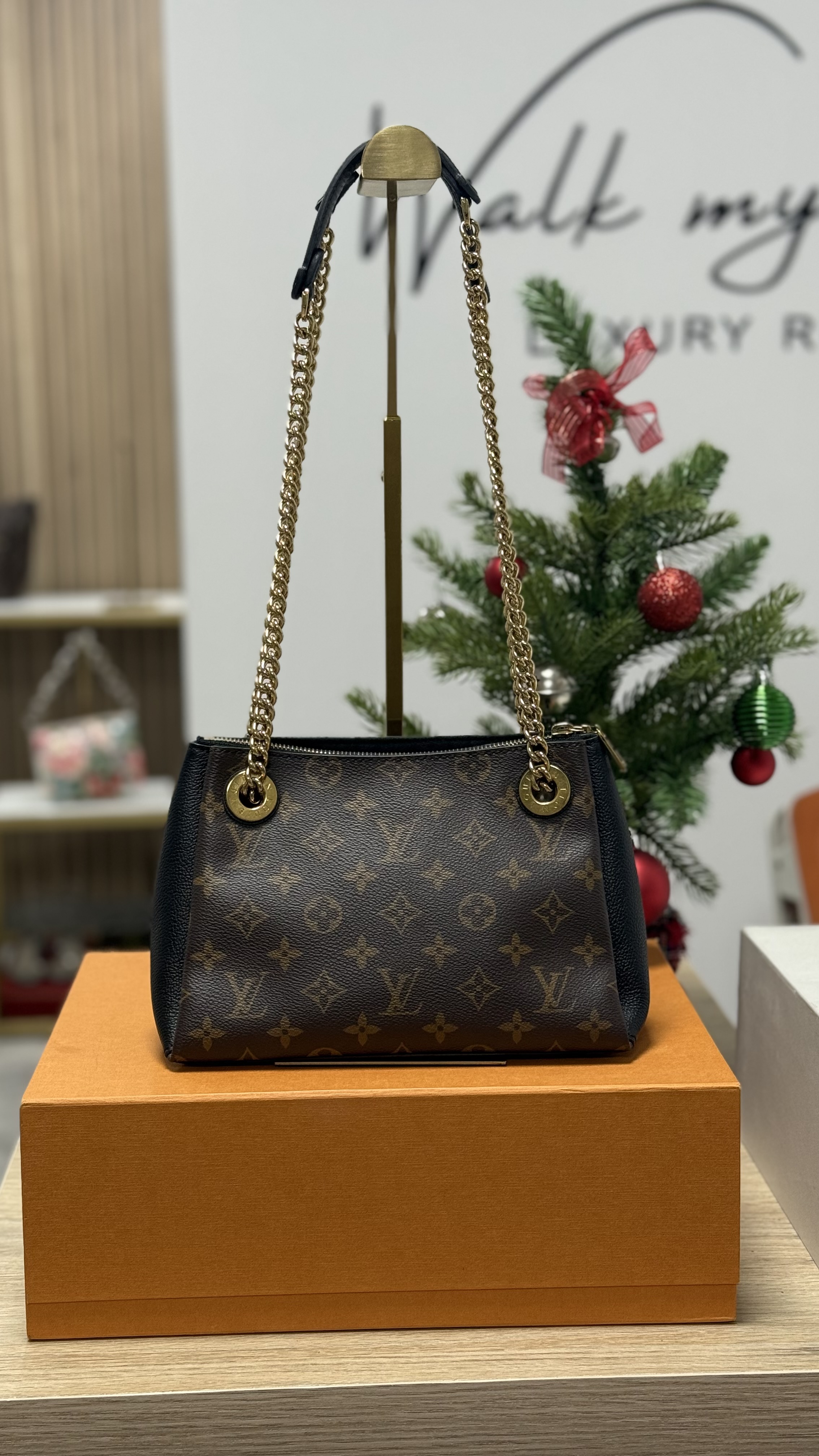 Louis Vuitton Monograma con Negro 