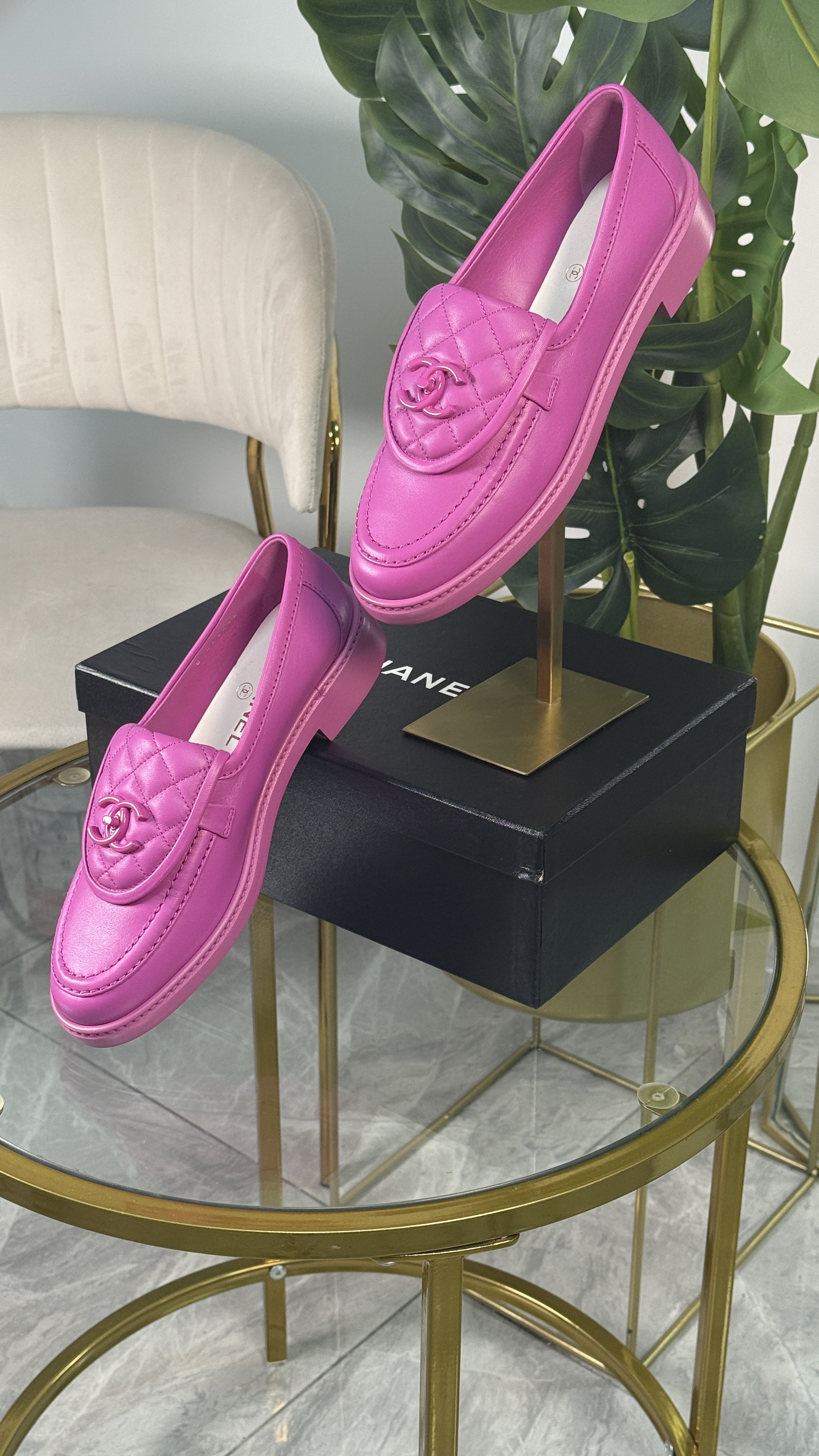 Chanel Classic Loafers Talla 38.5 (7.5)