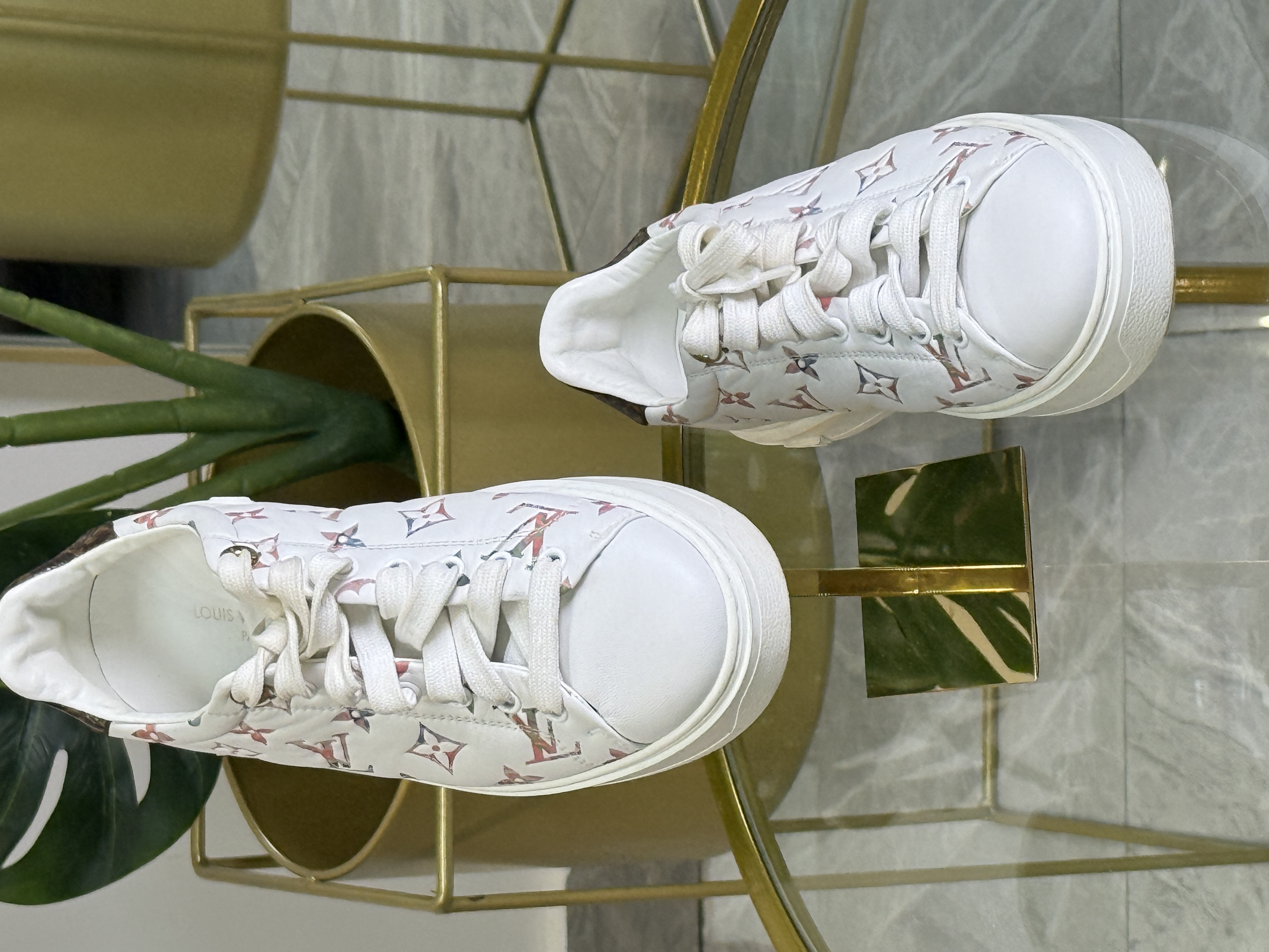 Louis Vuitton Sneakers Talla 39 (8.5)