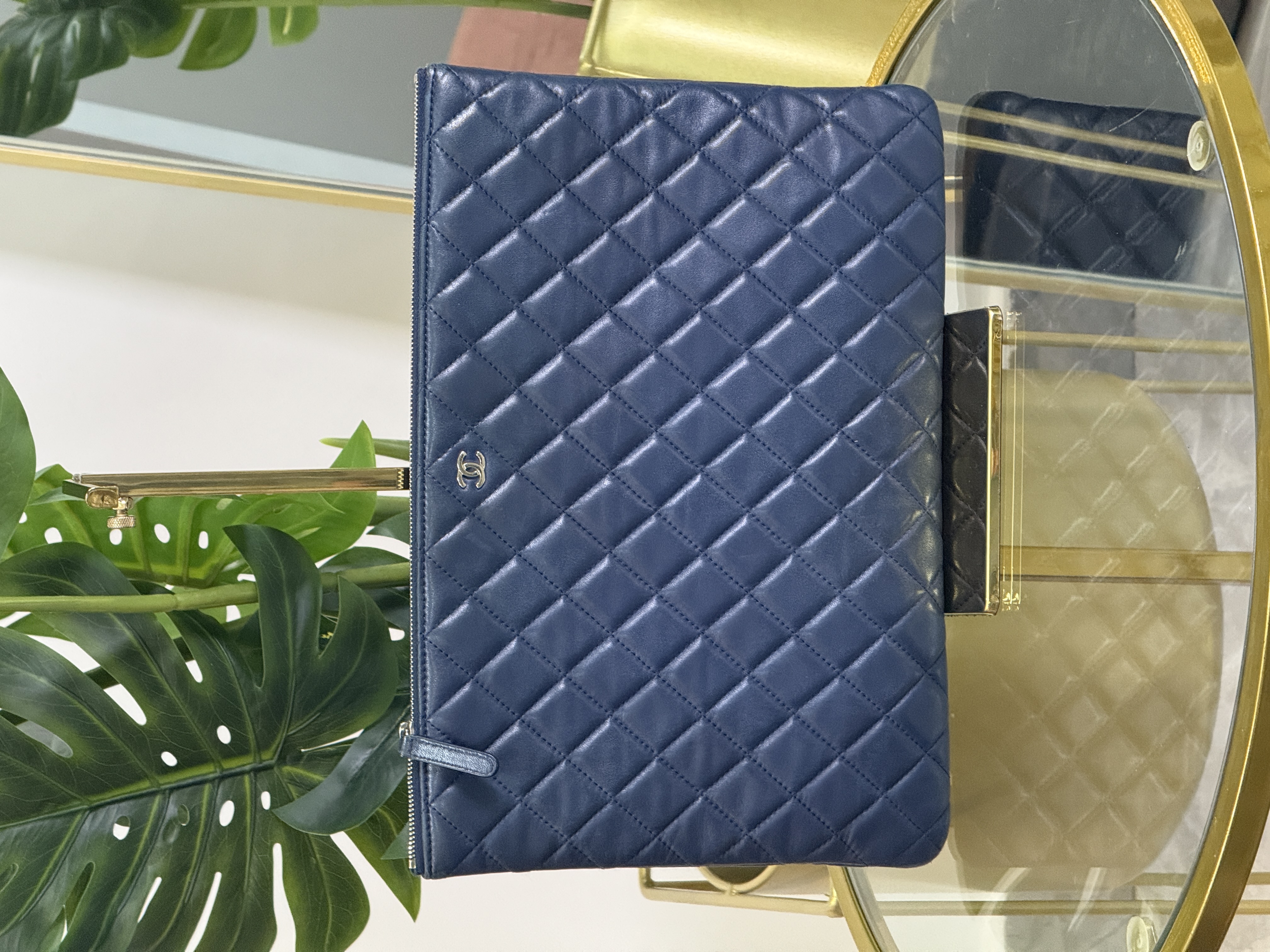 Chanel Pouch/Clutch Navy