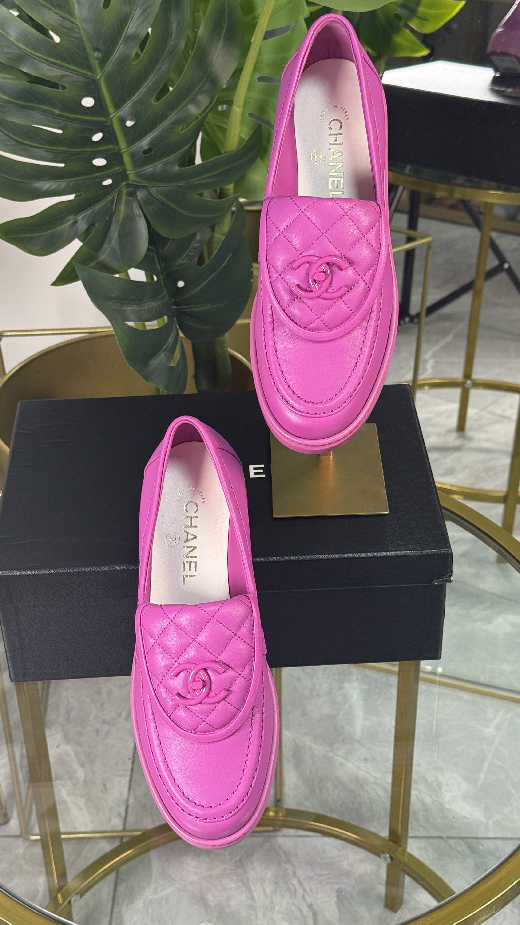 Chanel Classic Loafers Talla 38.5 (7.5)