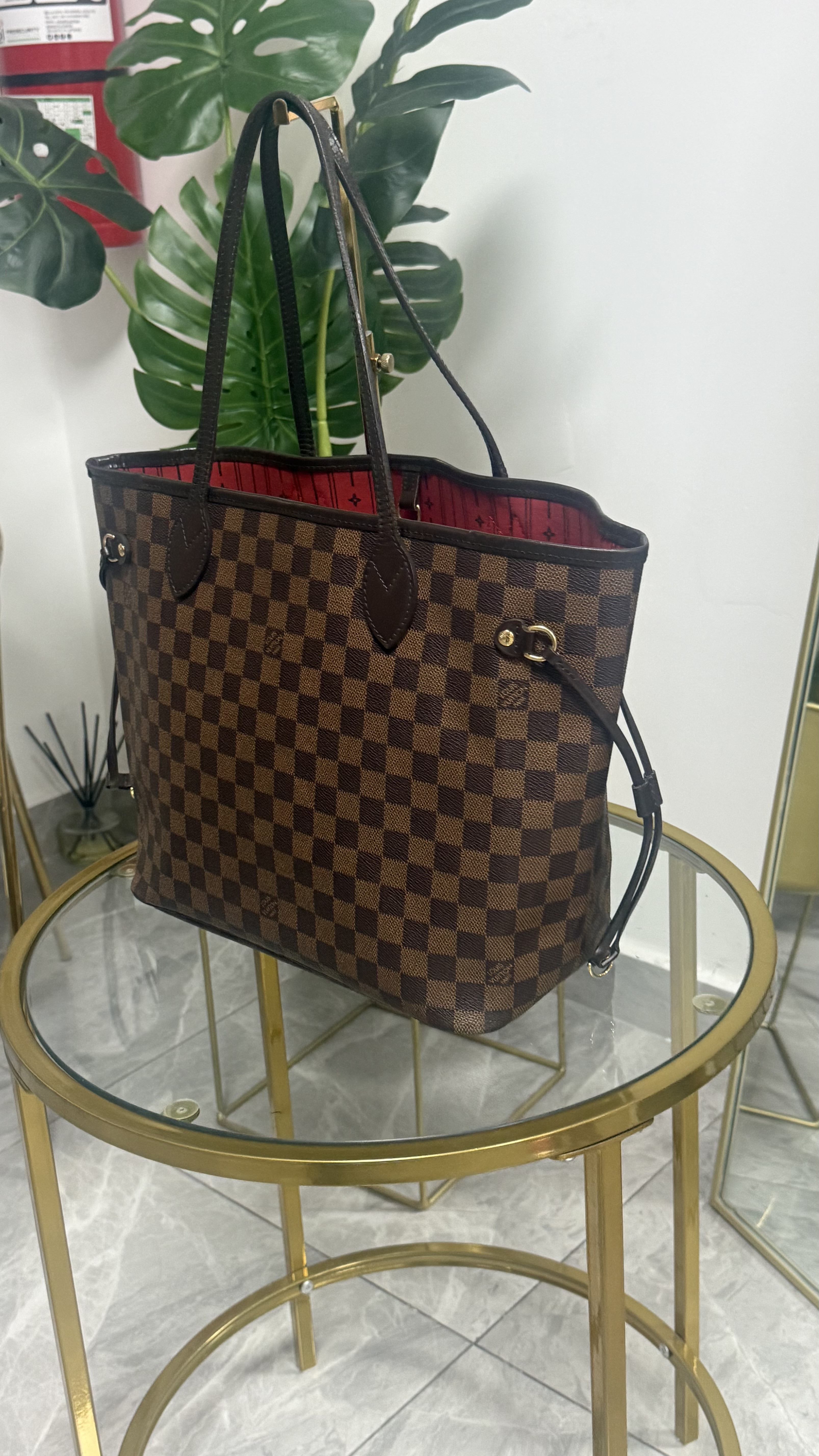 Louis Vuitton Neverfull MM 