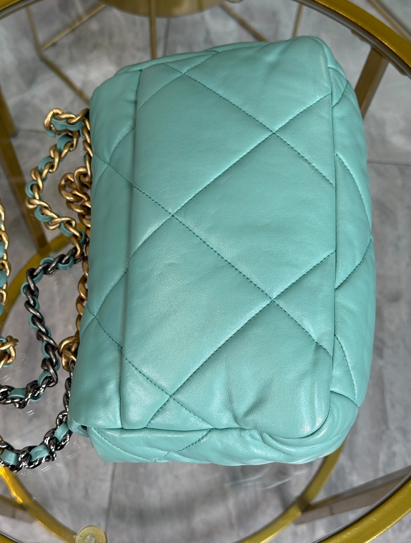 Chanel 19 Small