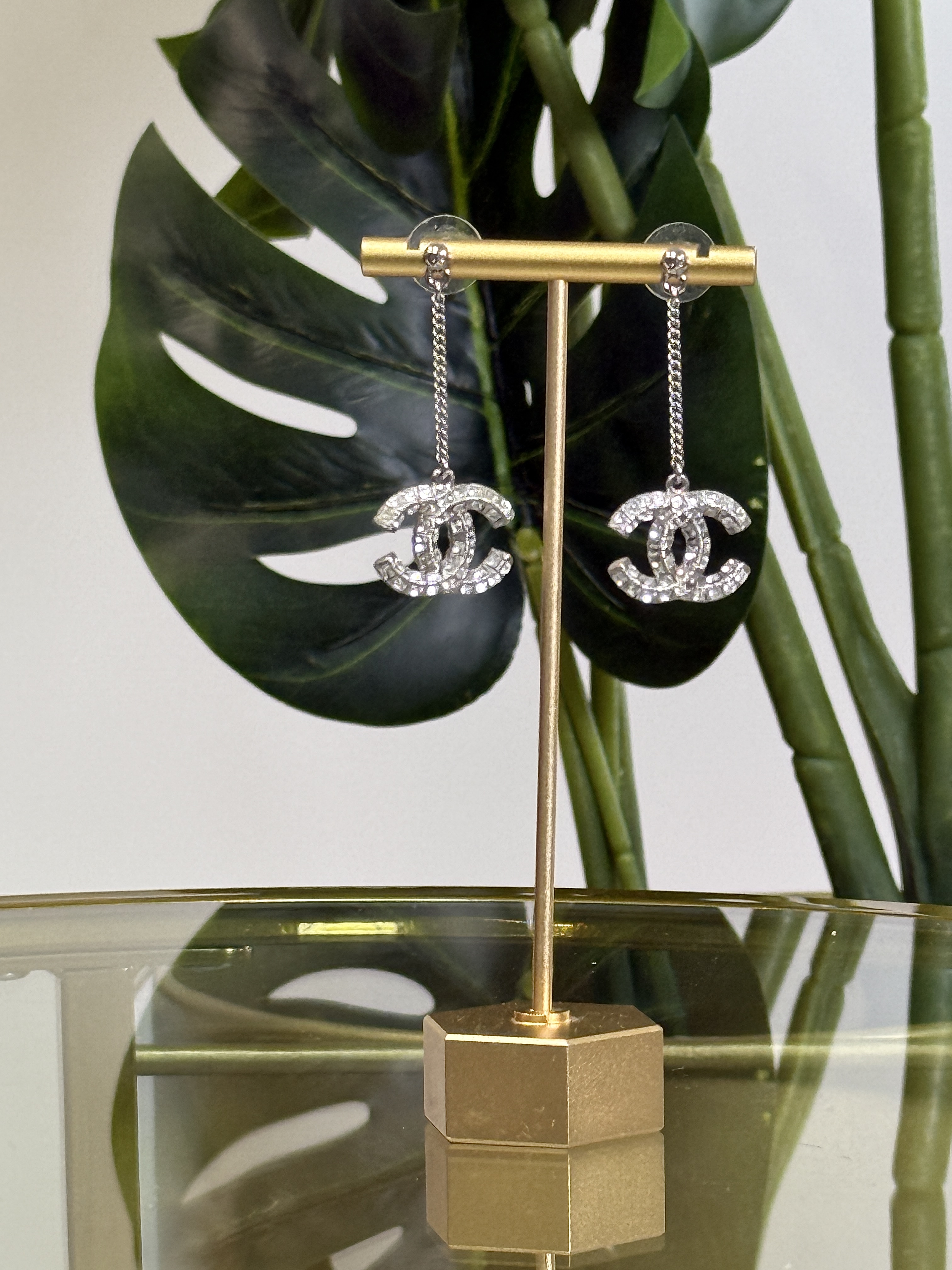 Chanel Aretes Colgantes 