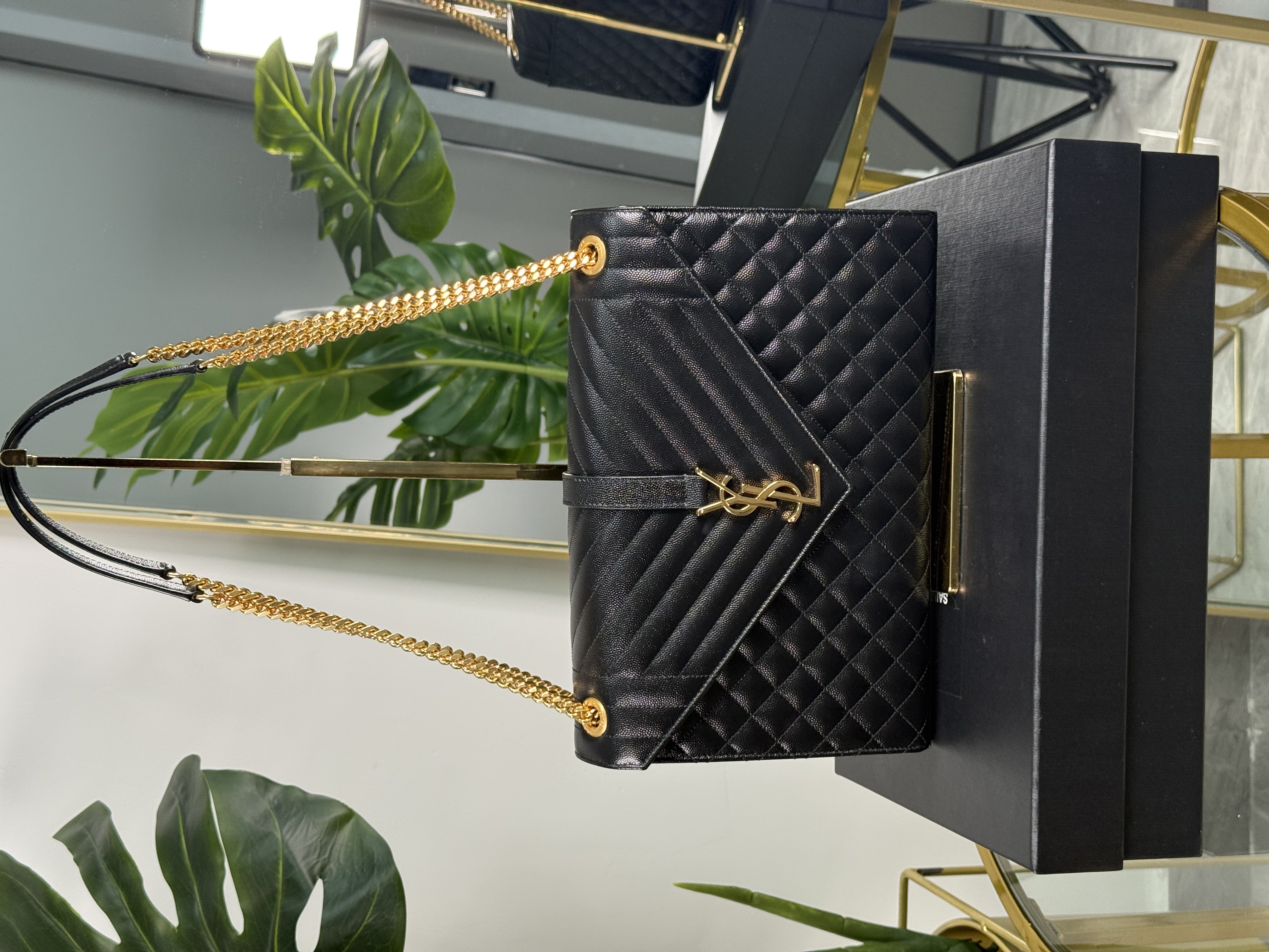 Saint Laurent Envelope Large Sin Uso 