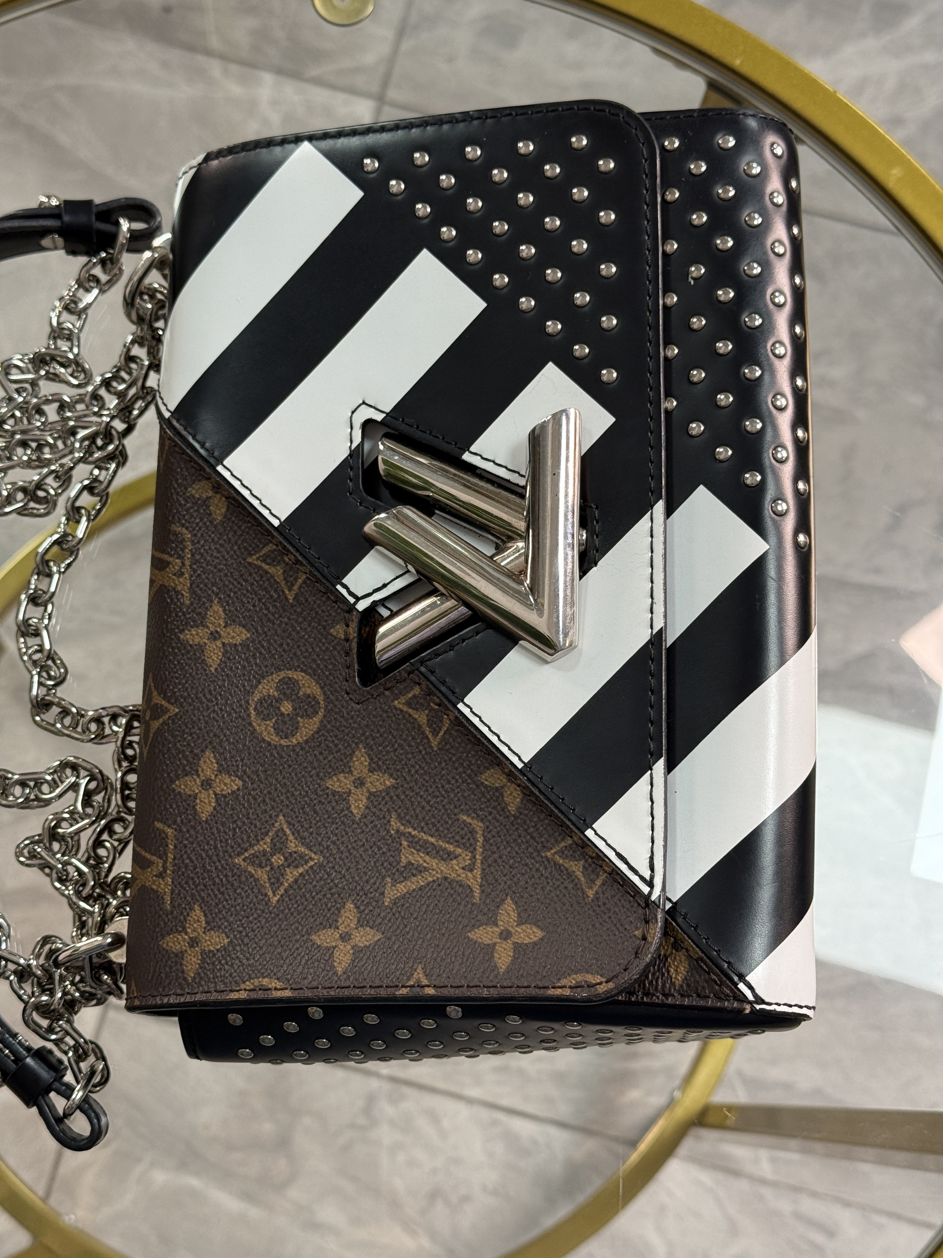 Louis Vuitton Twist Limited Edition 