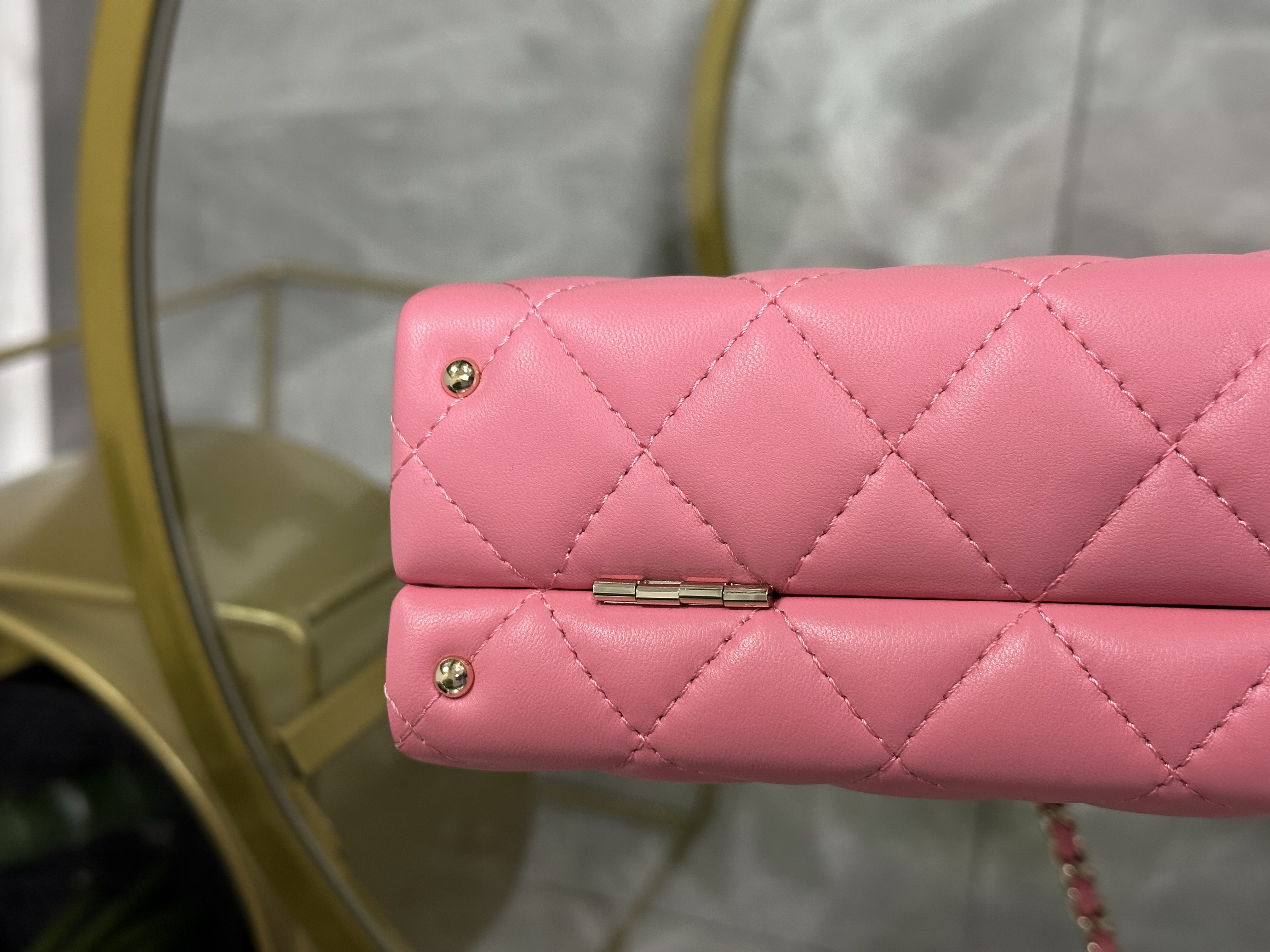 Chanel Vanity With Chain 