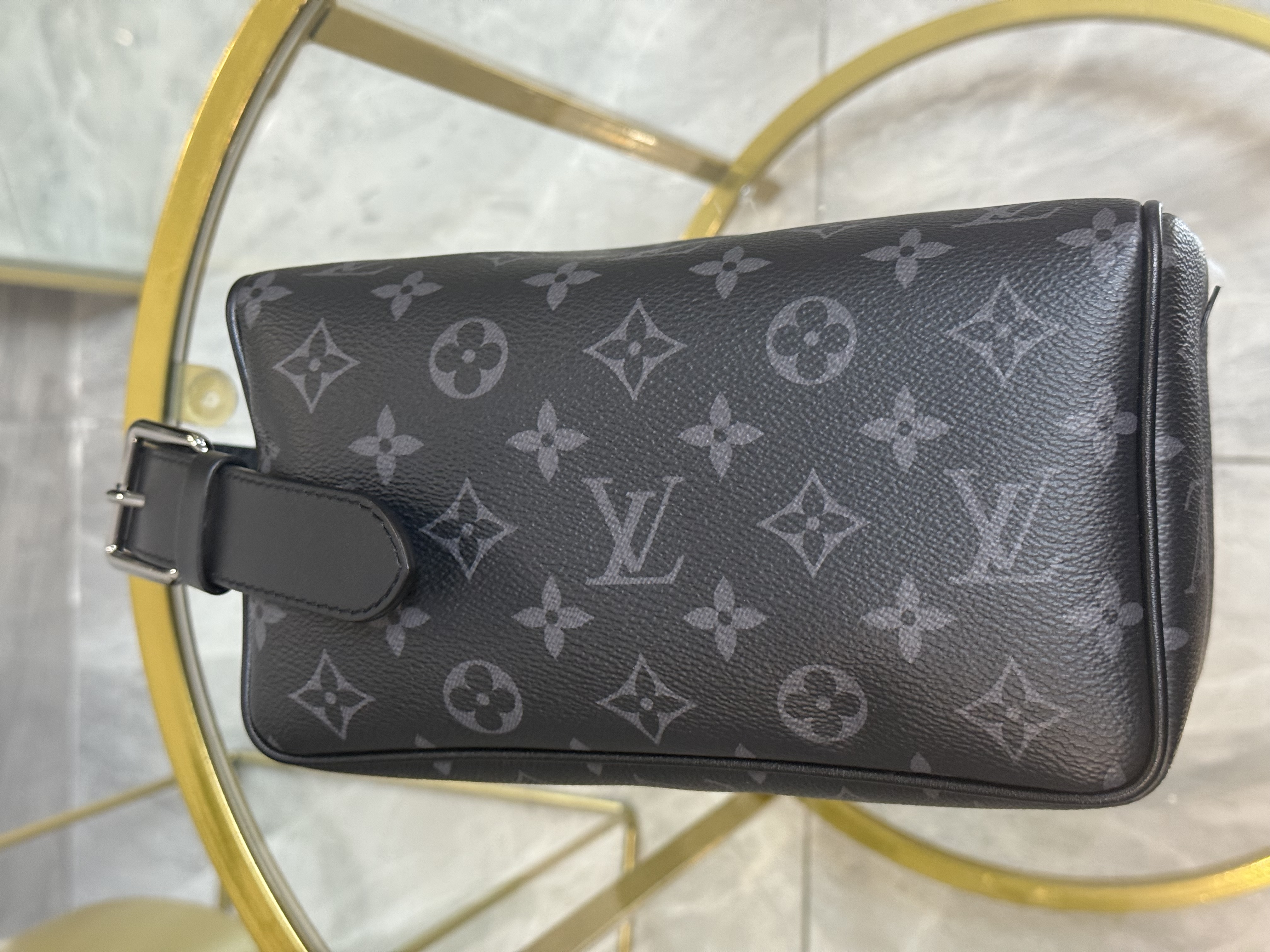Louis Vuitton Locker Graphite