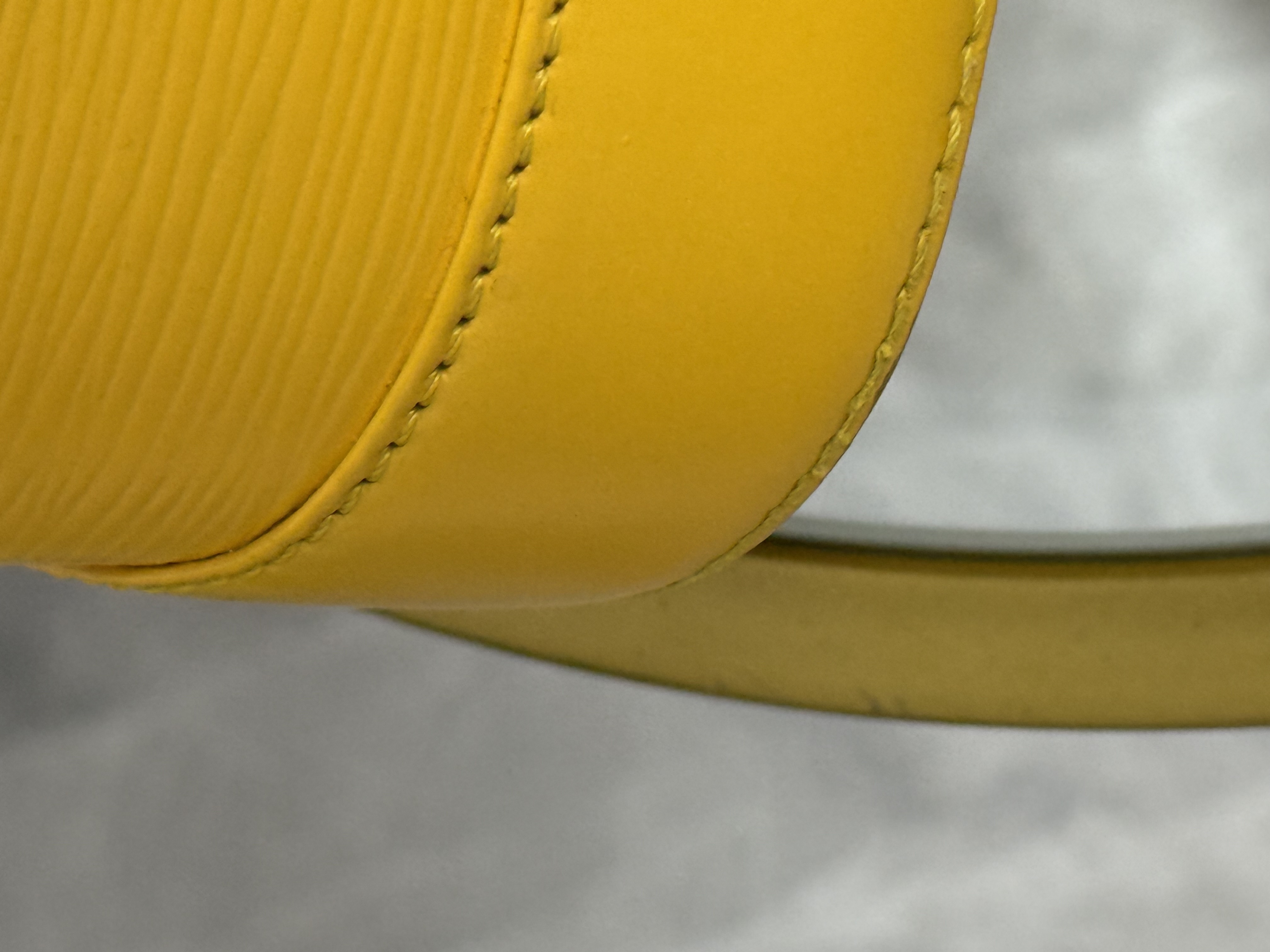 Louis Vuitton Alma GM