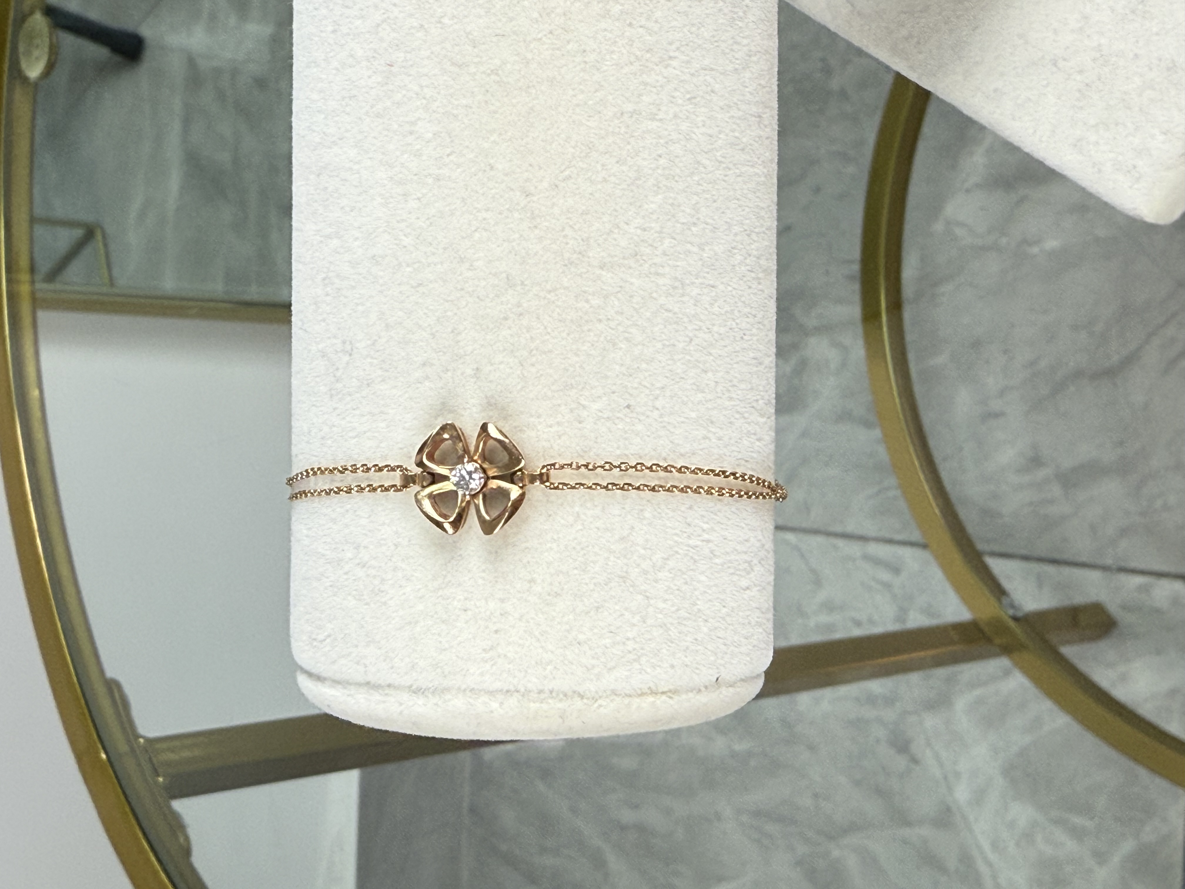 Bulgari Fiorever Oro Rosa 18kt con Diamante 