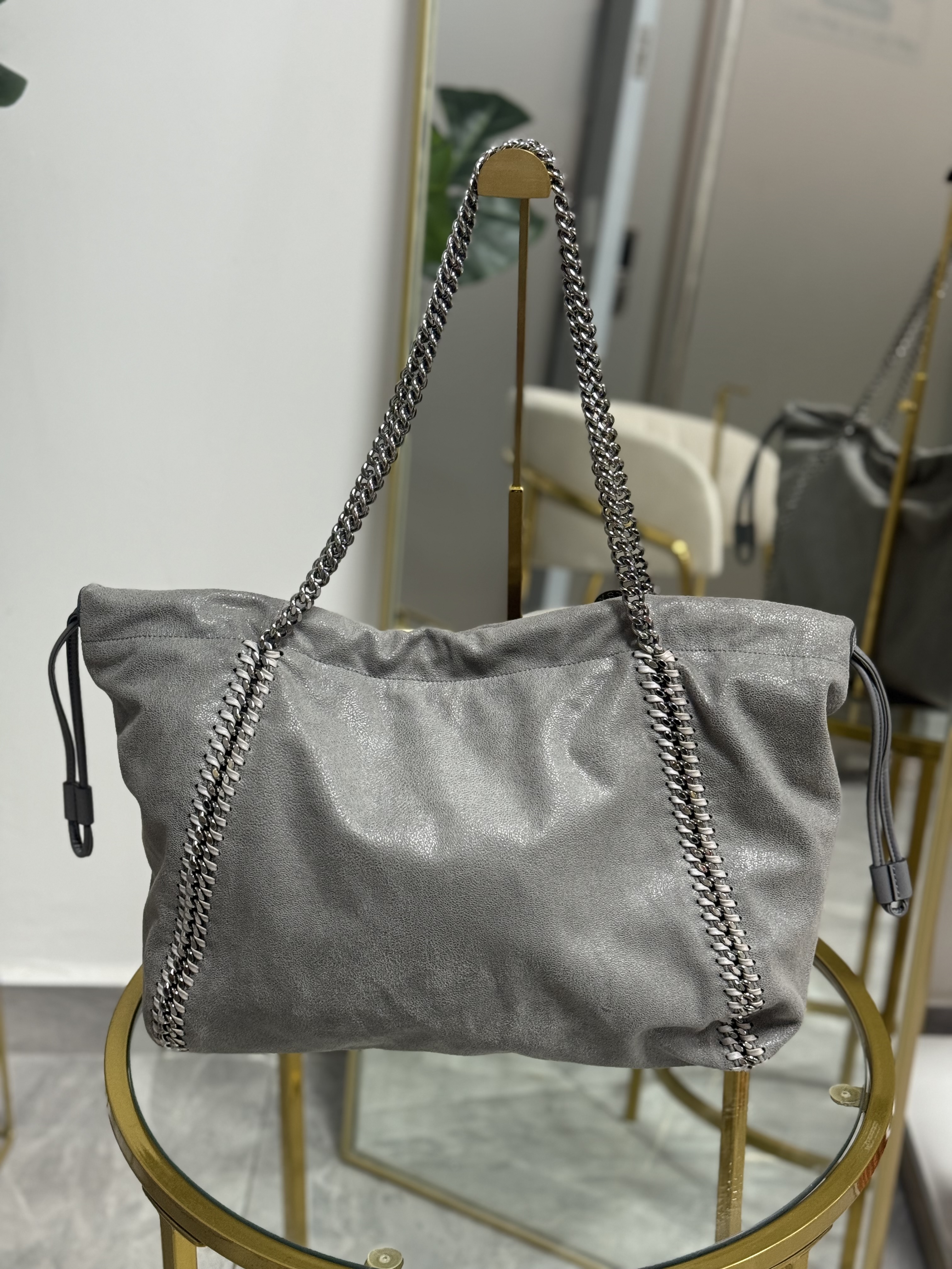 Stella McCartney Tote Gris Sin uso 