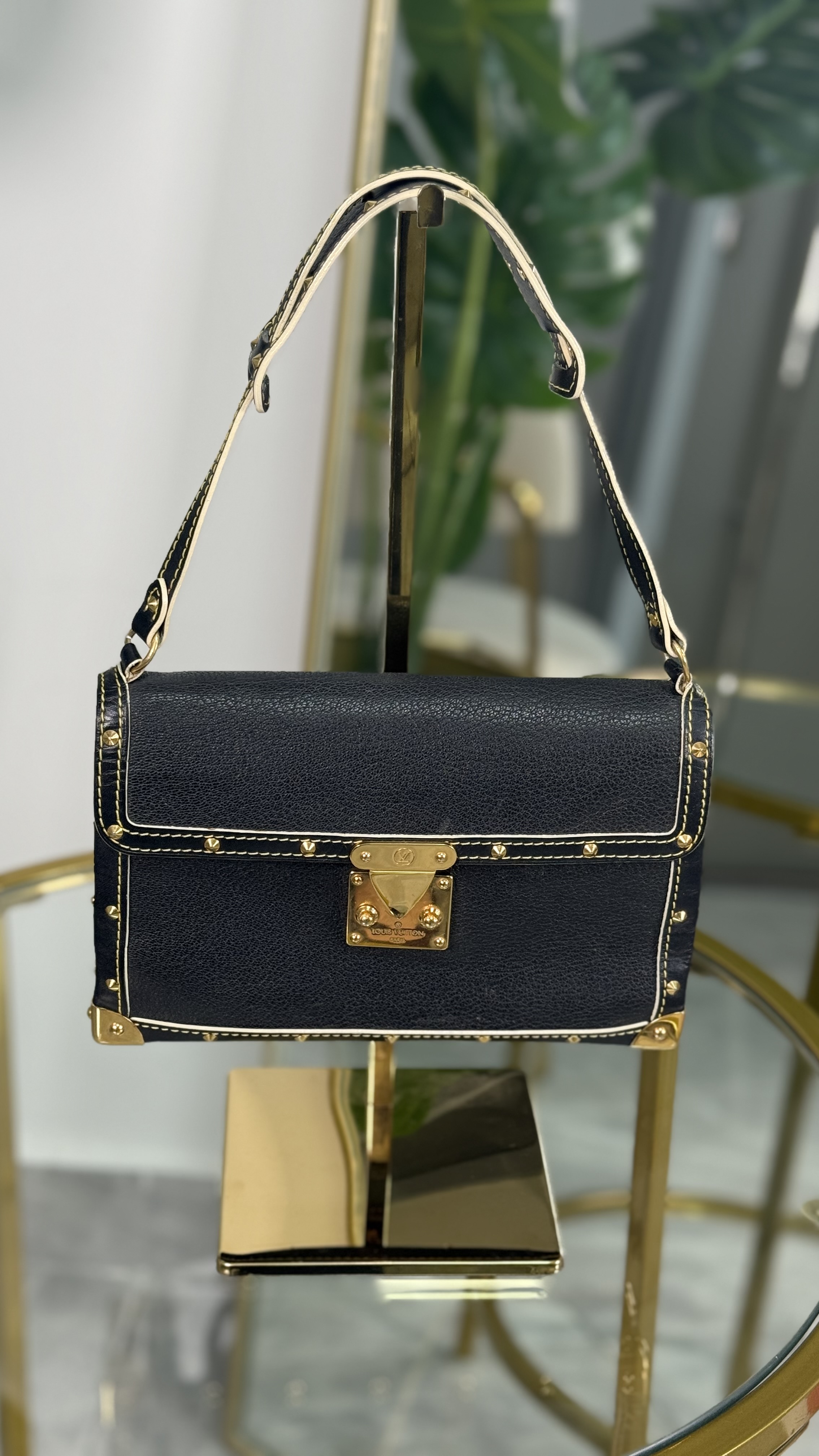 Louis Vuitton Shoulder Bag