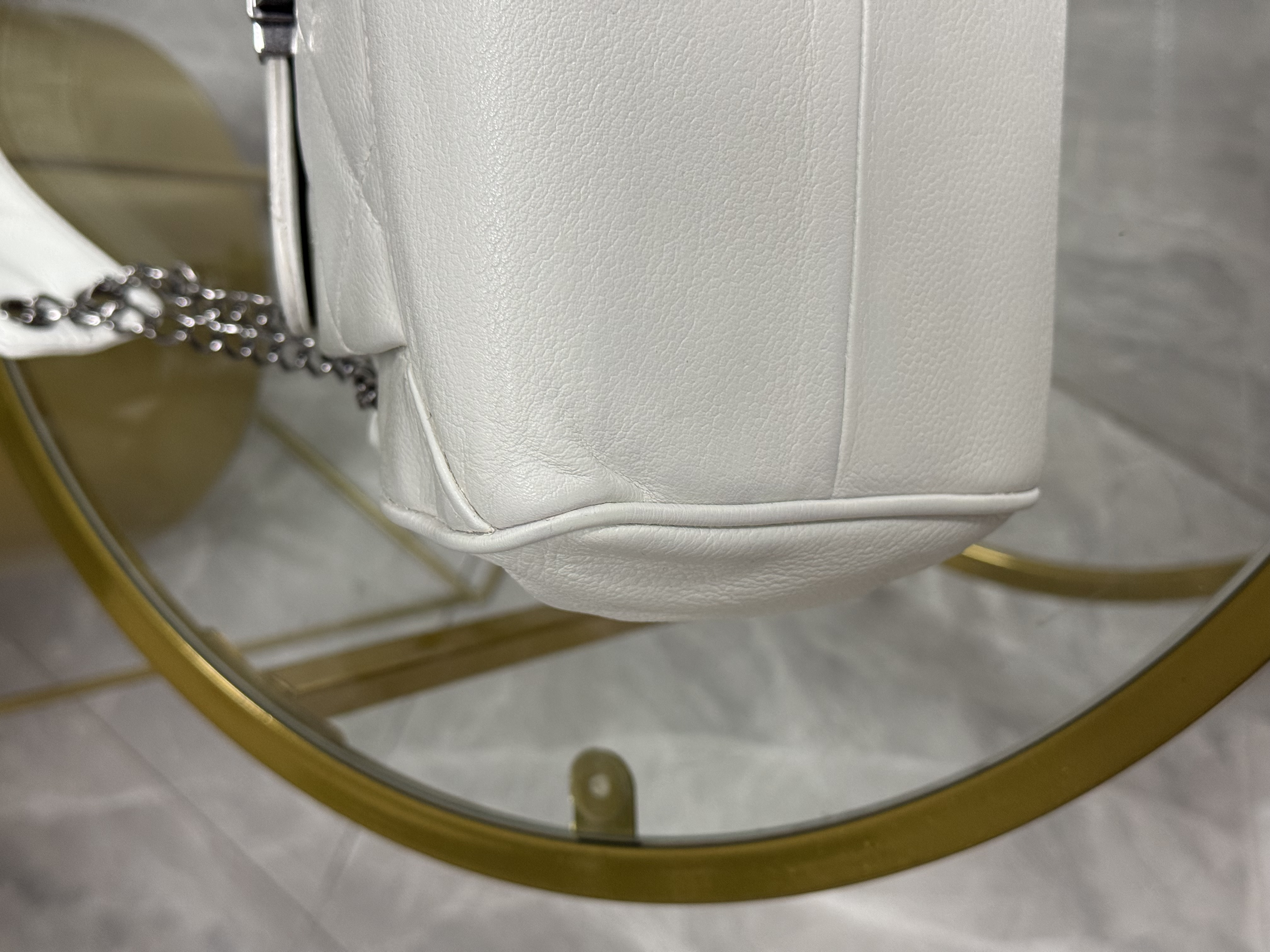 Chanel Bolso de Hombro Blanco