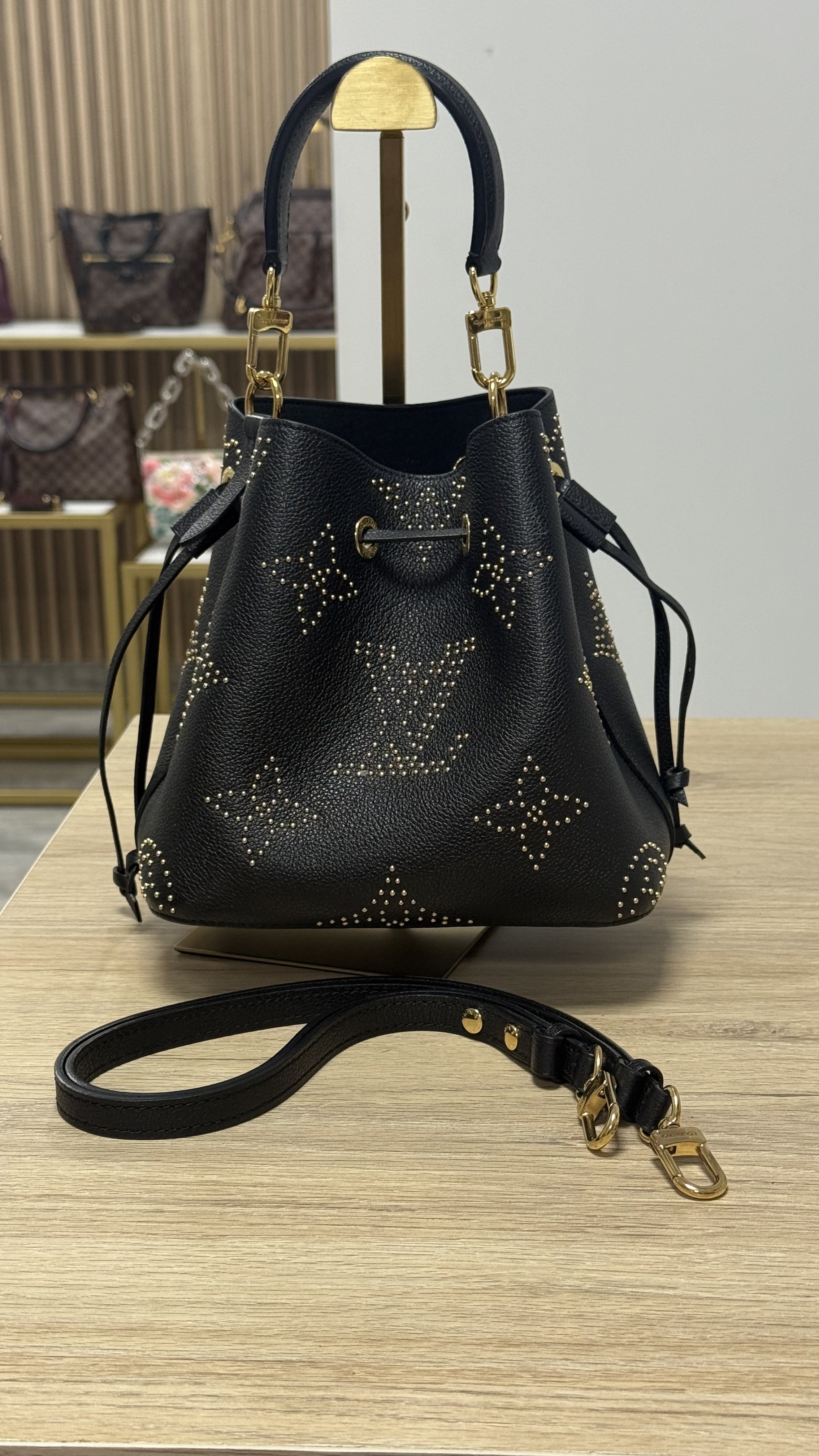 Louis Vuitton Neo Noe Limited Edition