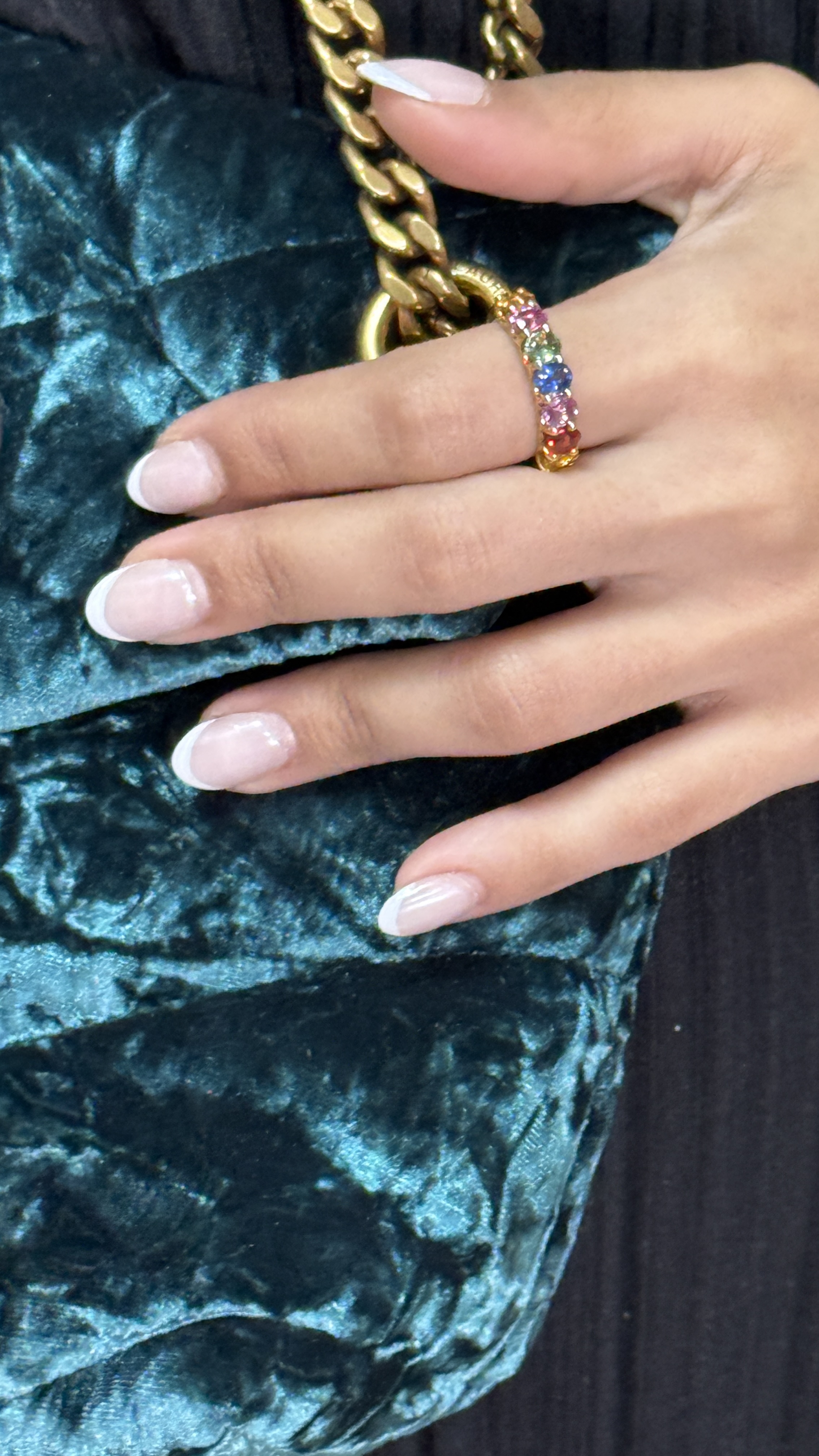 Anillo Talla 7 Oro 18kt y Zafiros Multicolor