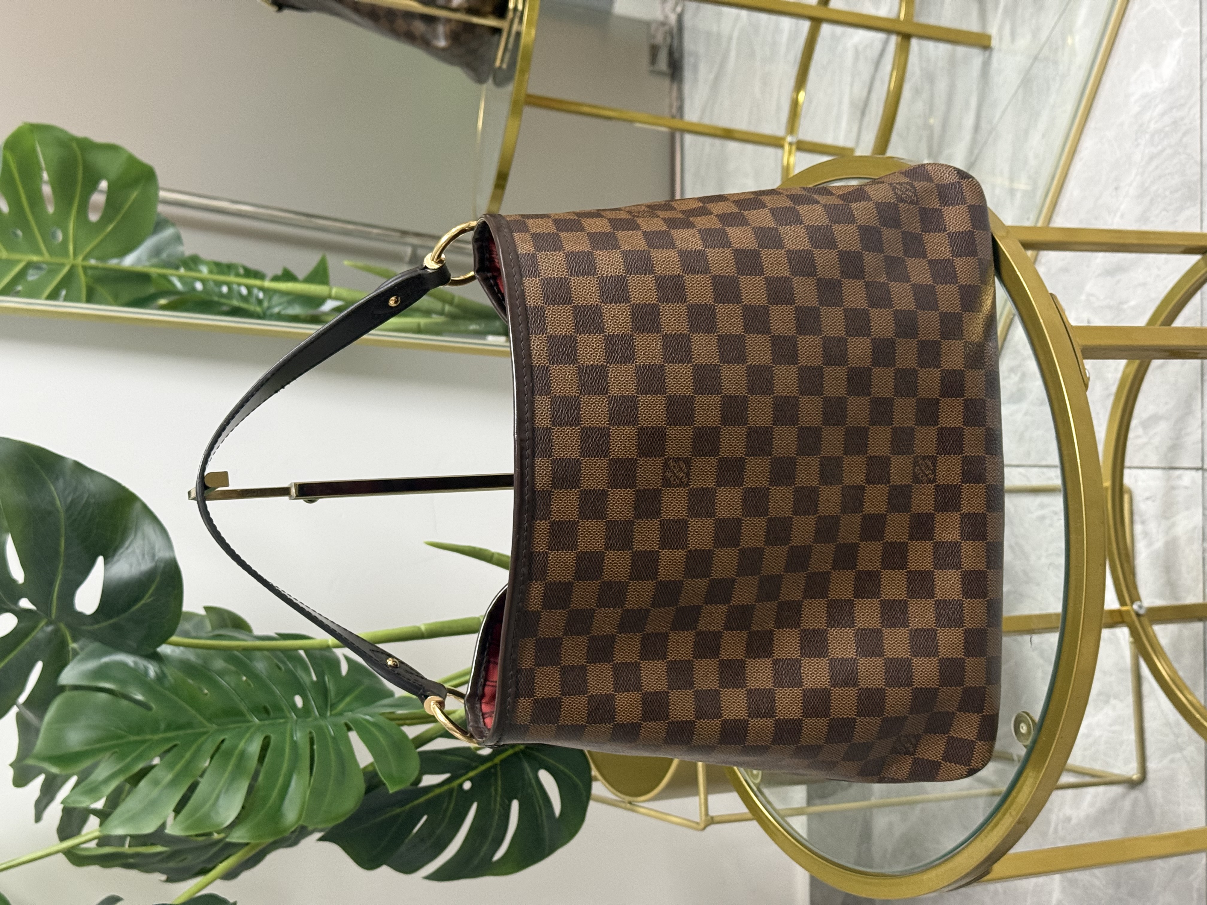 Louis Vuitton Shoulder Bag 