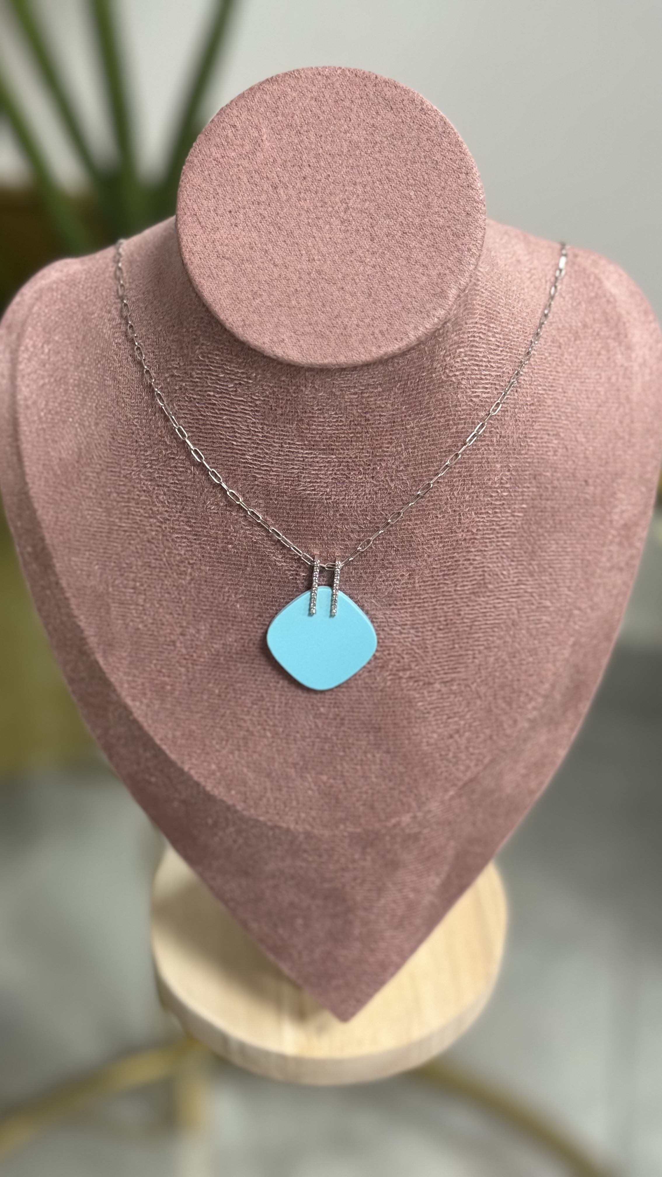 Dije oro Blanco 14kt Turquesa y Diamantes / Collar Oro Blanco 10kt