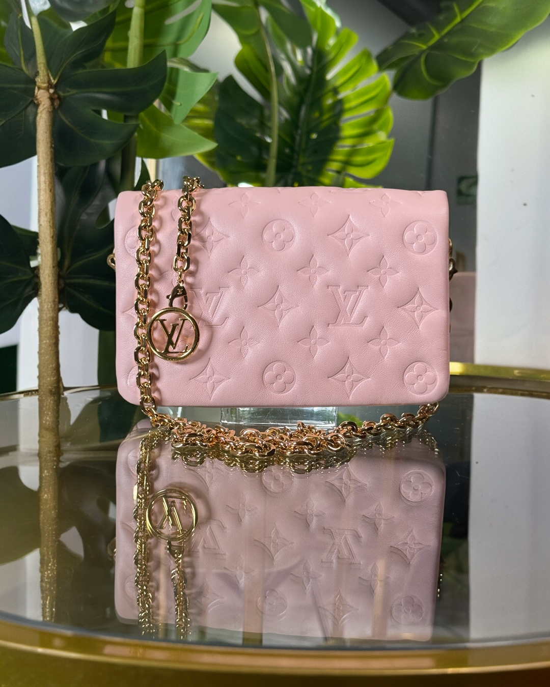 Luis Vuitton Coussin Pochette Sin Uso