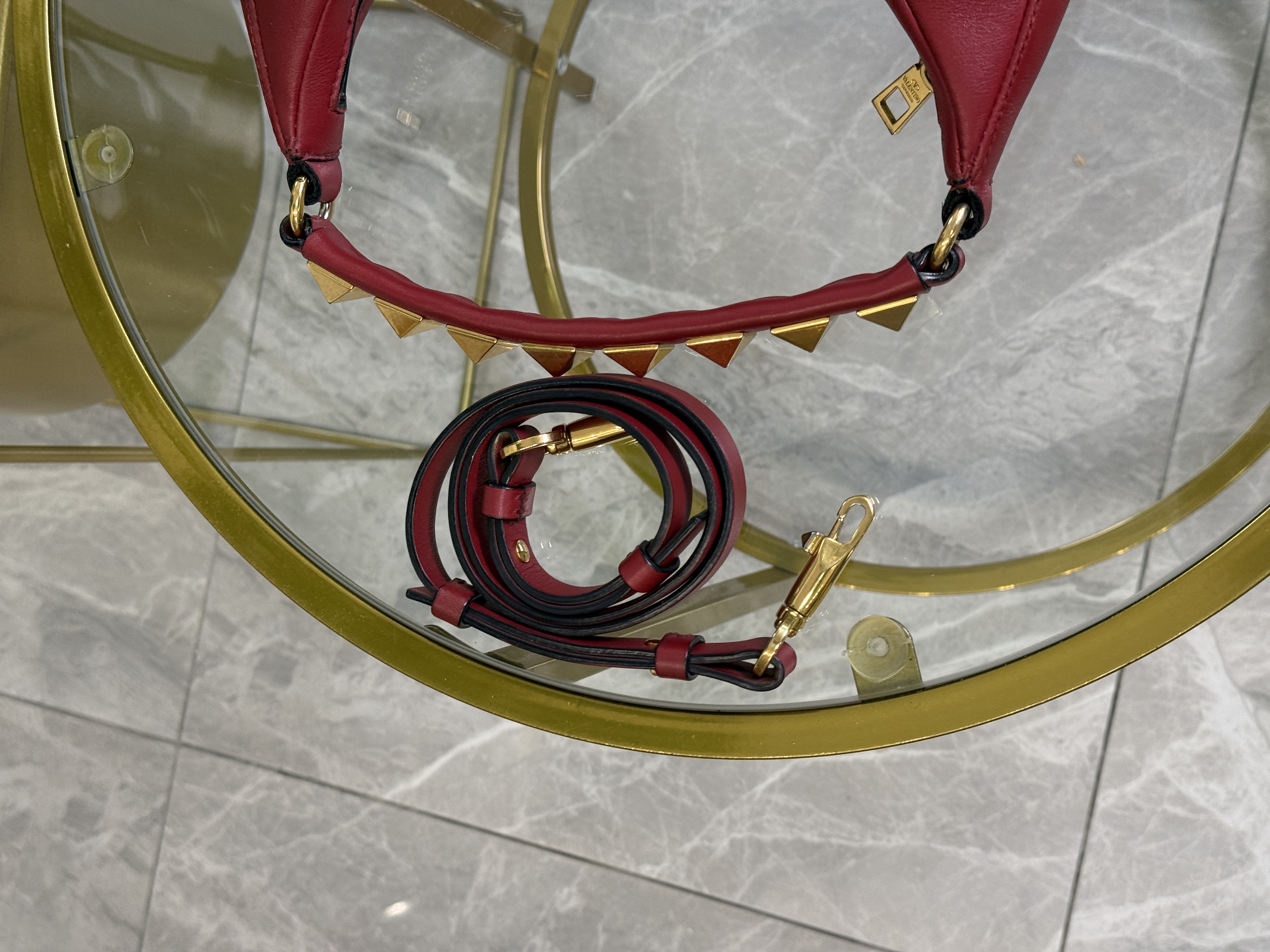 Valentino ROCKSTUDS Rojo
