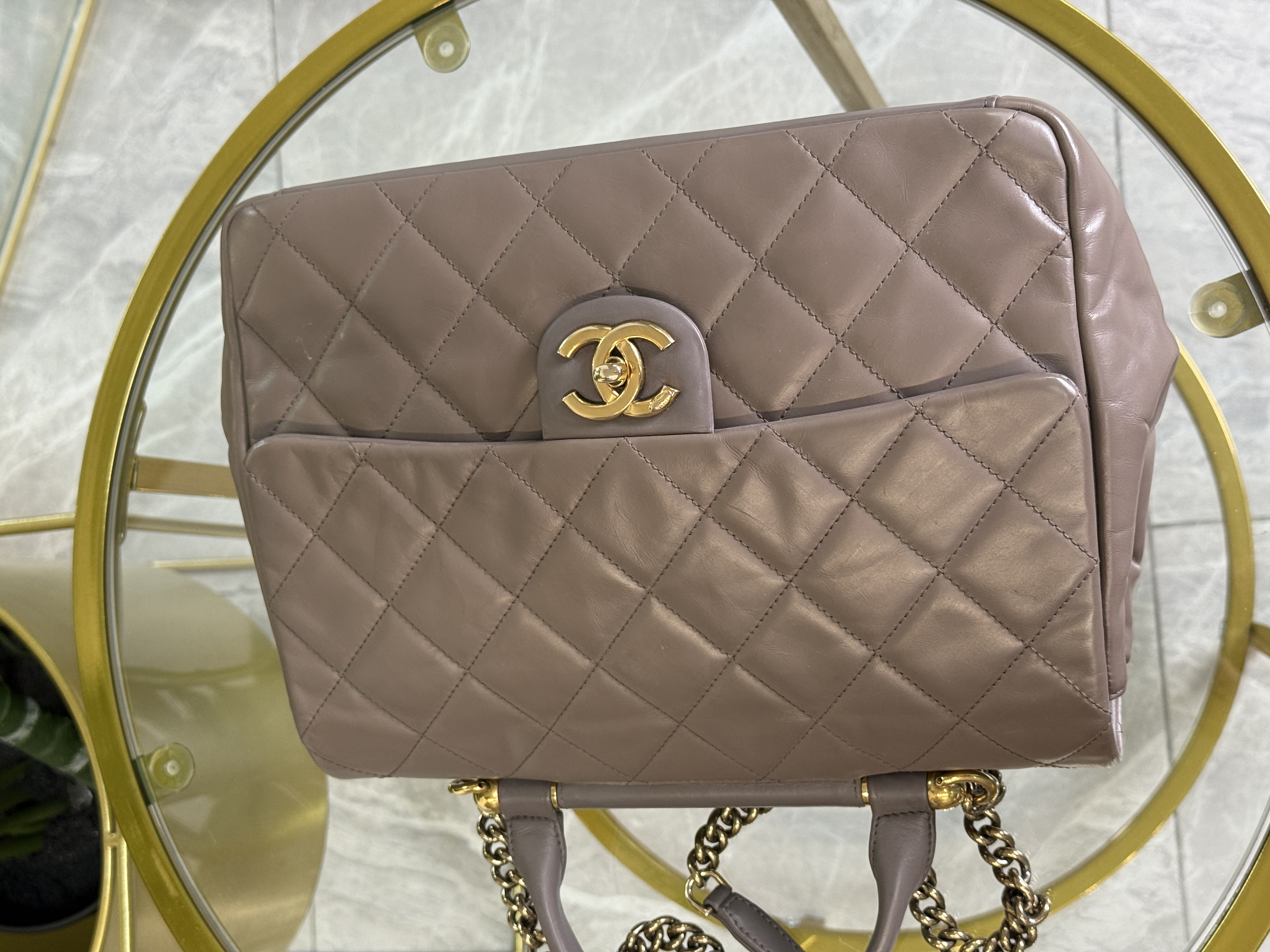 Chanel Asa Corta / Crossbody Taupe