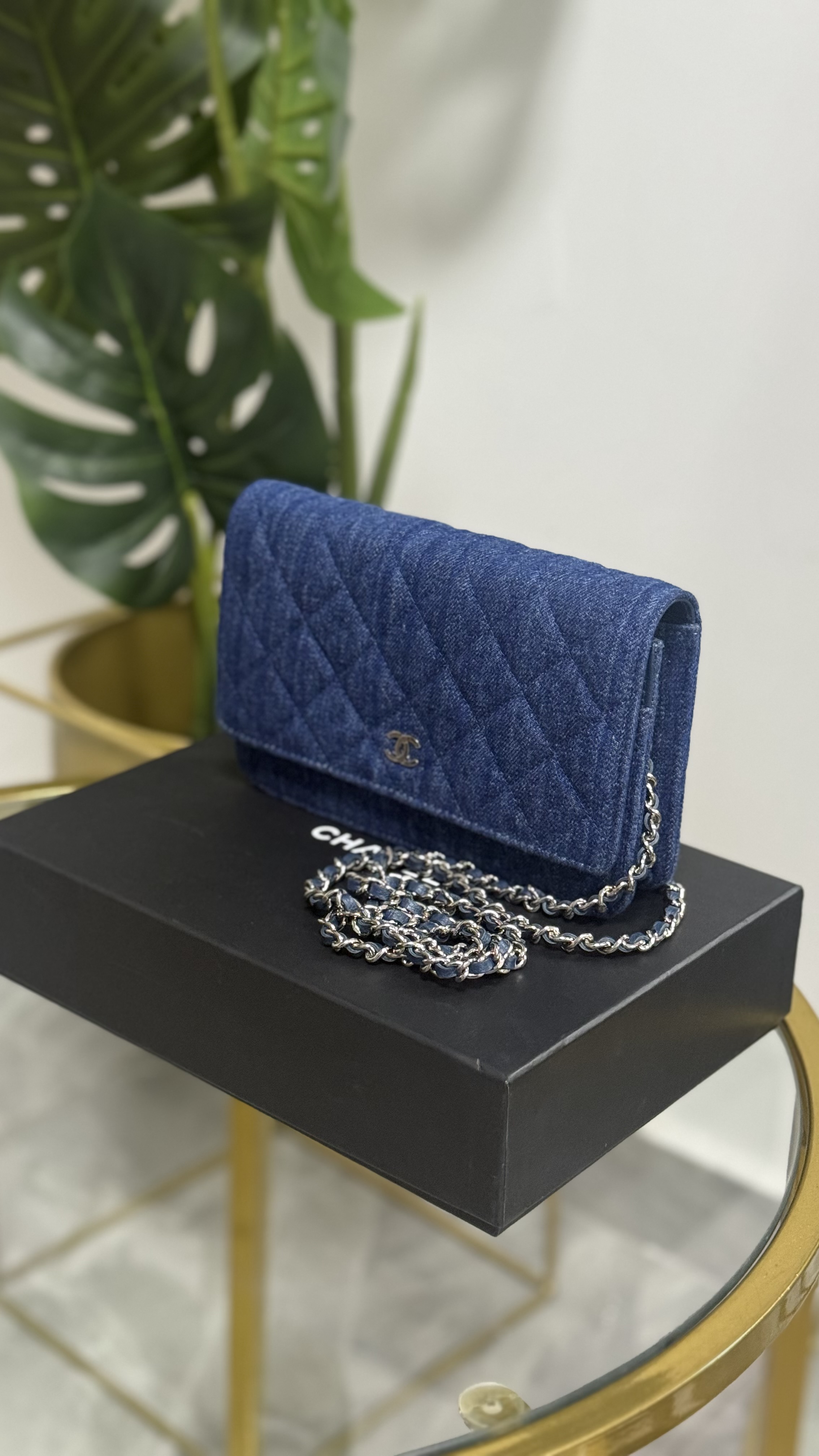 Chanel Denim Limited Edition Wallet On Chain Sin Uso 