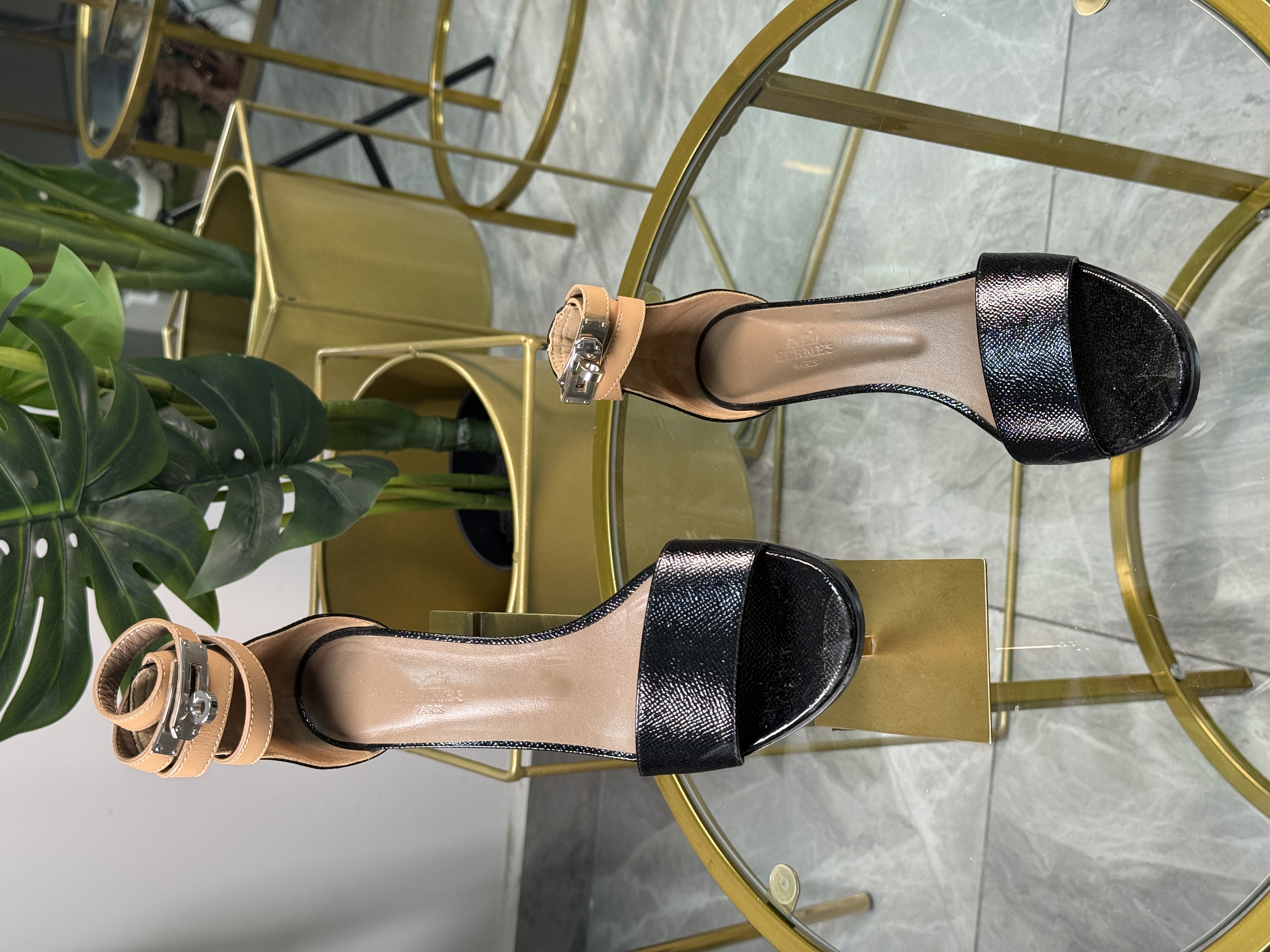 Hermes Sandals Talla 37 (6/6.5)