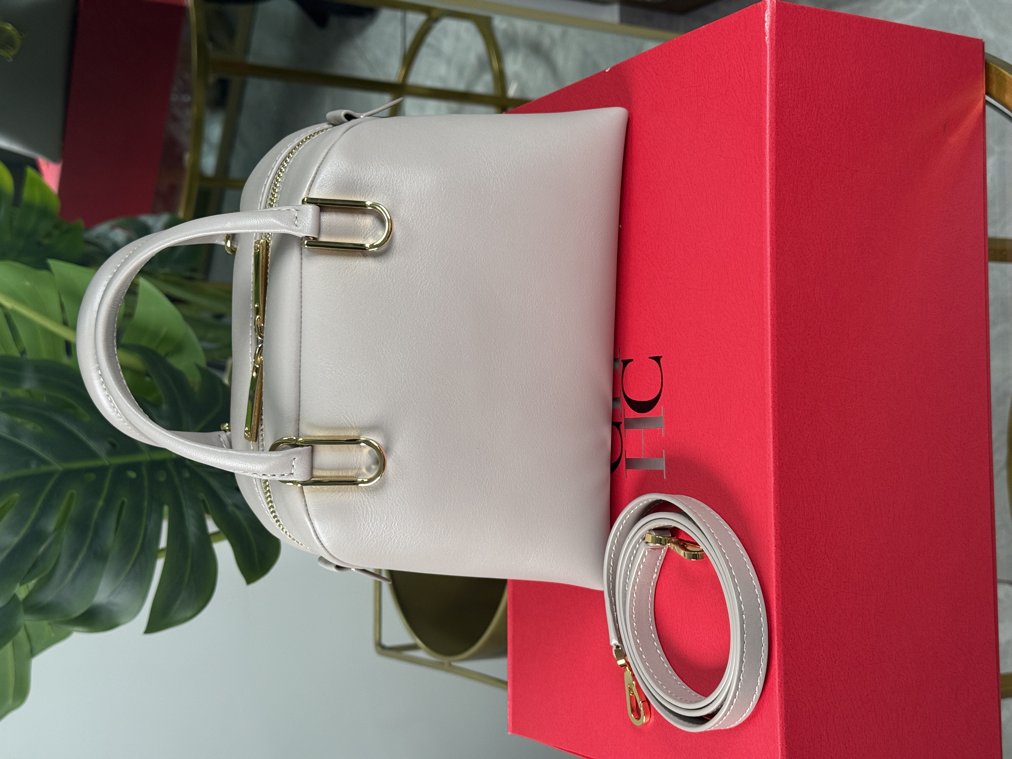 Carolina Herrera Sin Uso