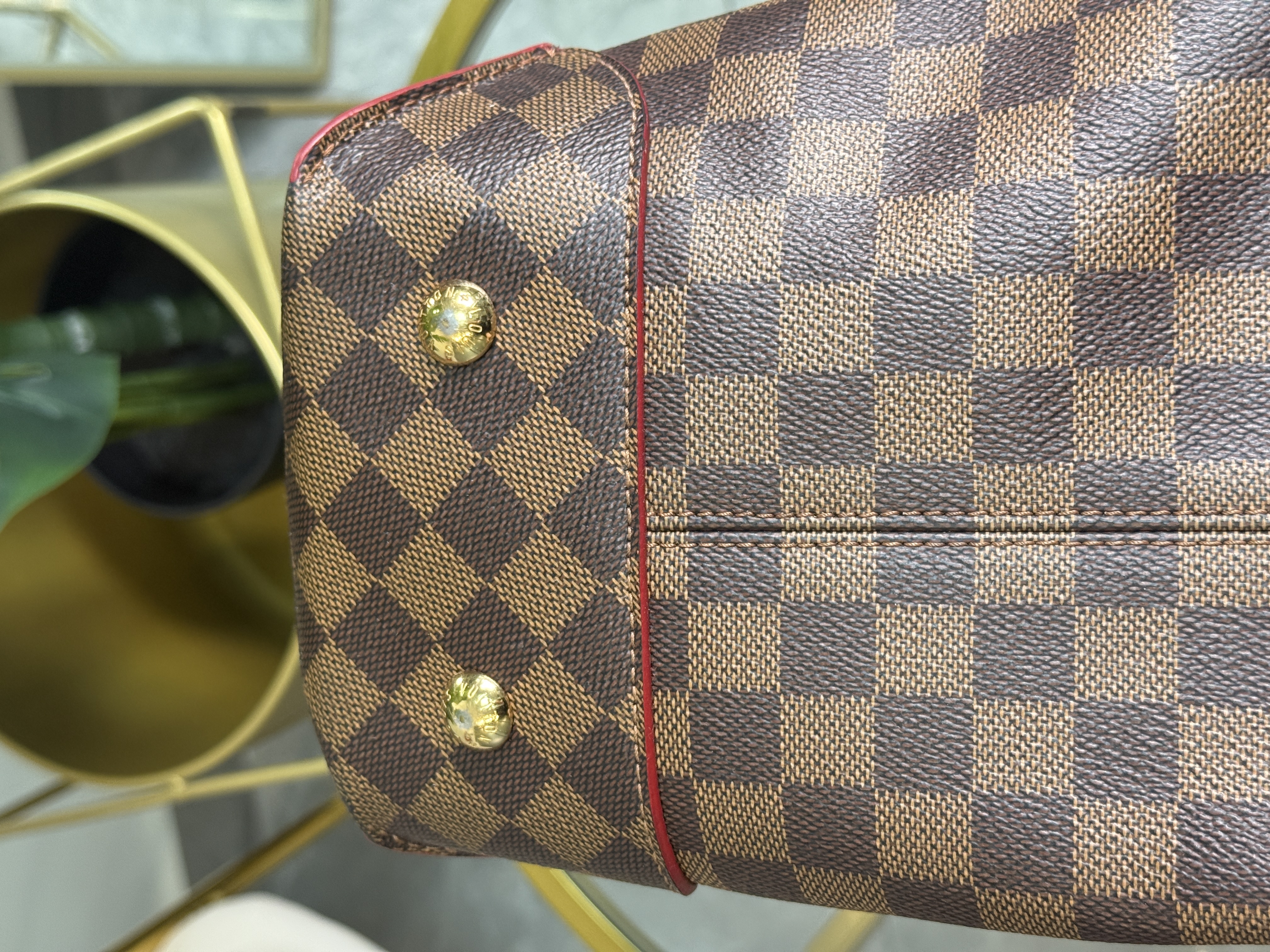 Louis Vuitton Damier Ebene